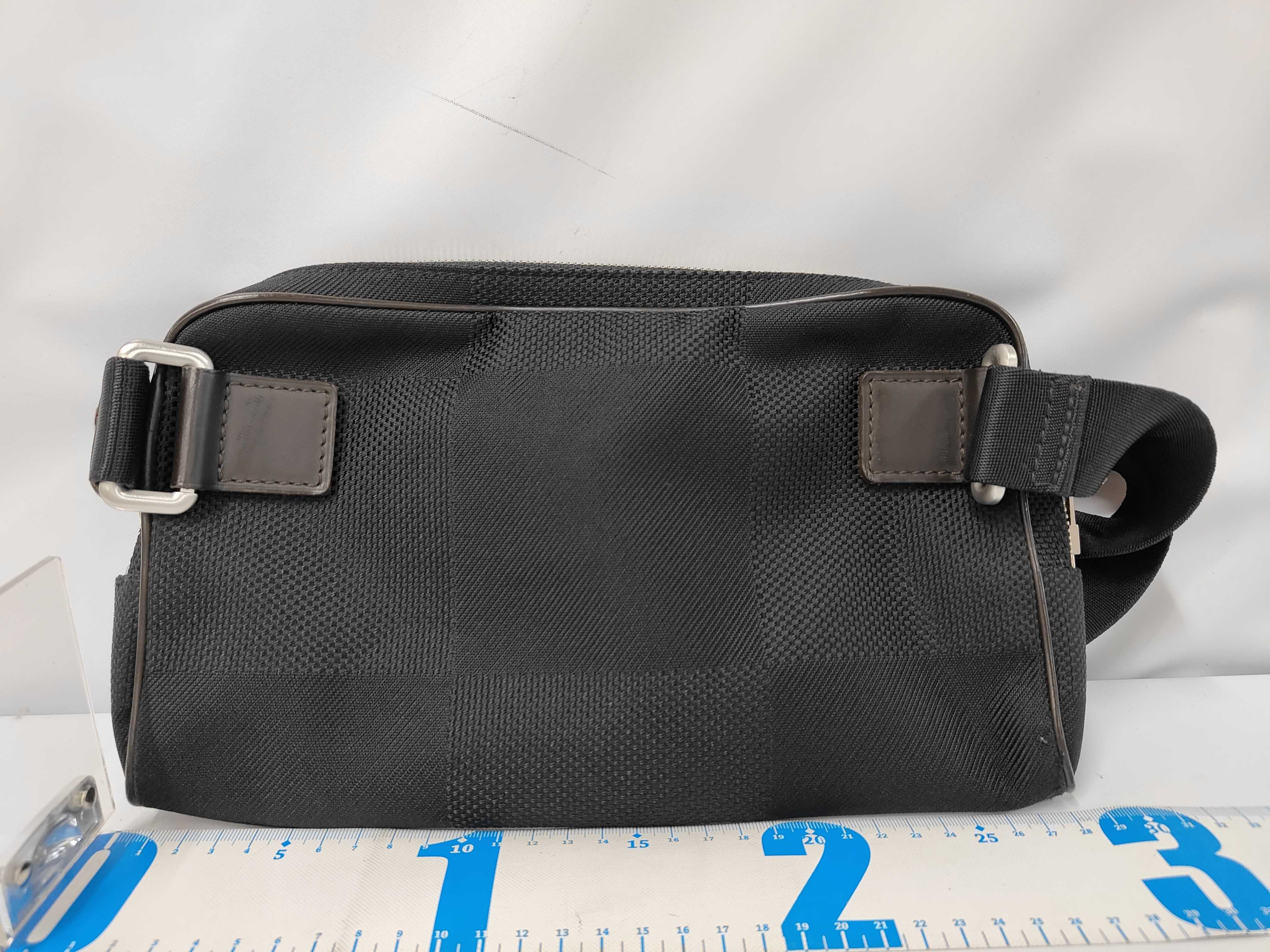 Acrobat Damier Geant Noir M93620 Shoulder Bag — view 2