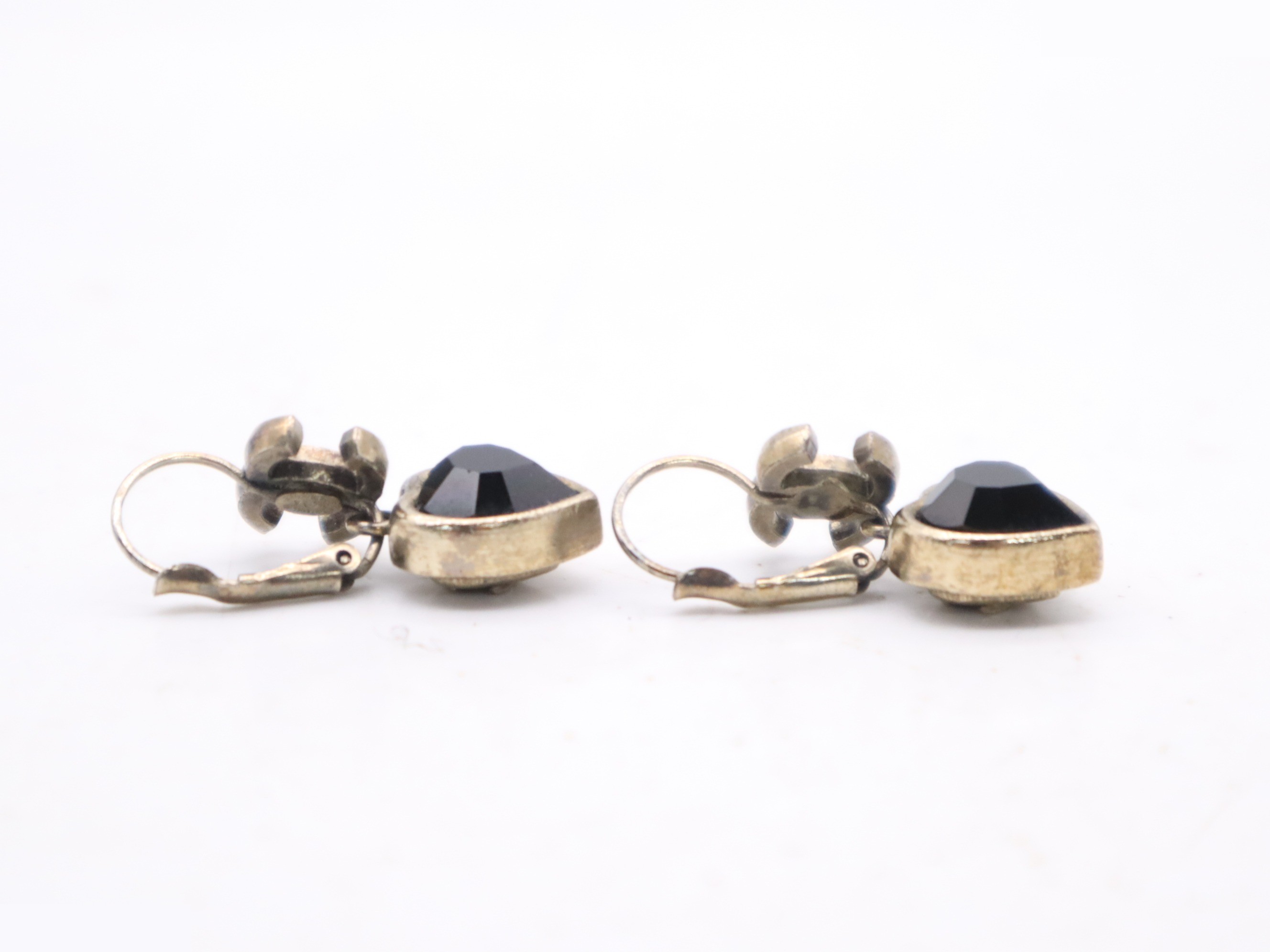 06A GP Coco Mark Heart Earrings — view 3