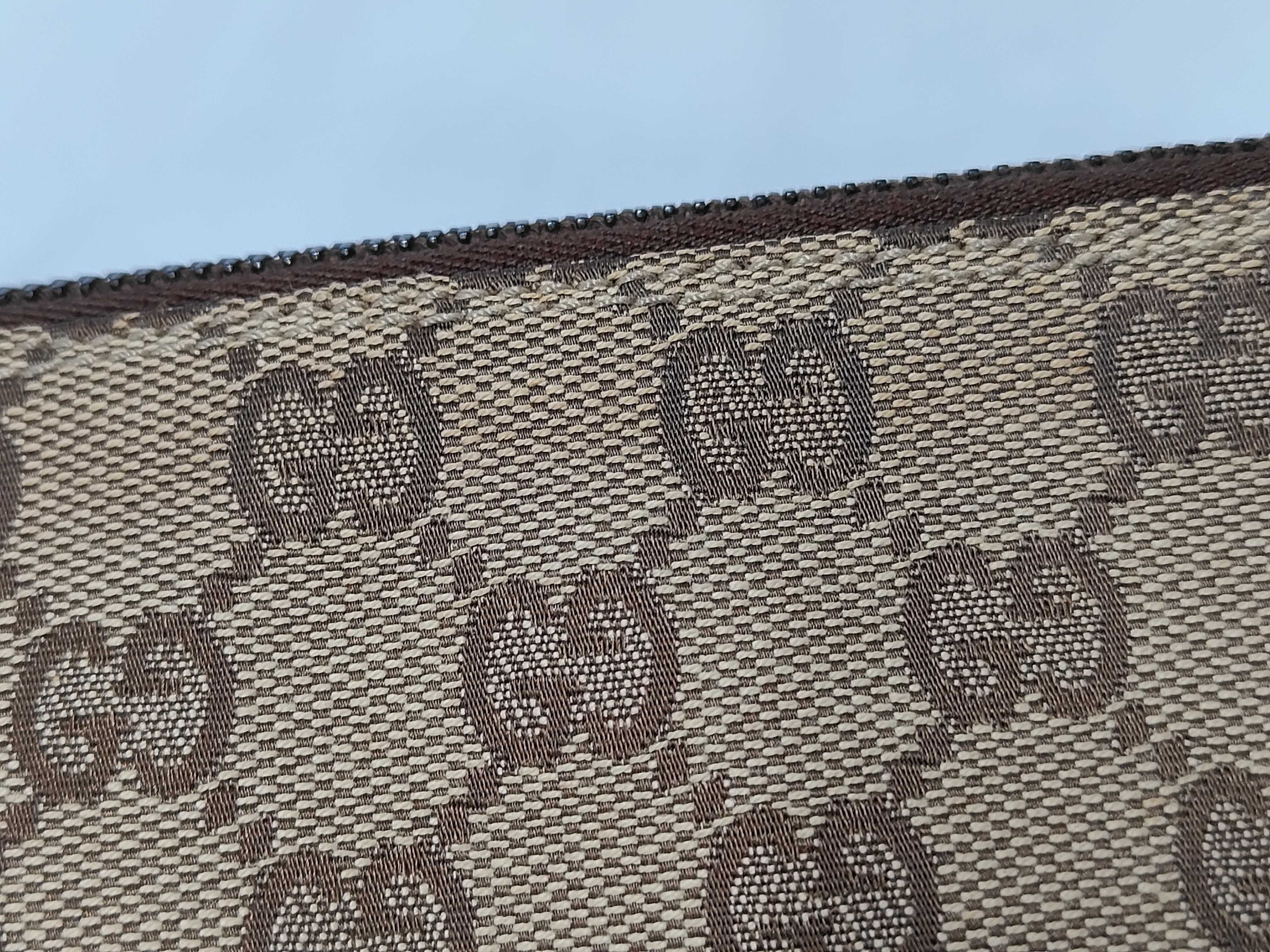 GG Canvas Shoulder Bag — view 12