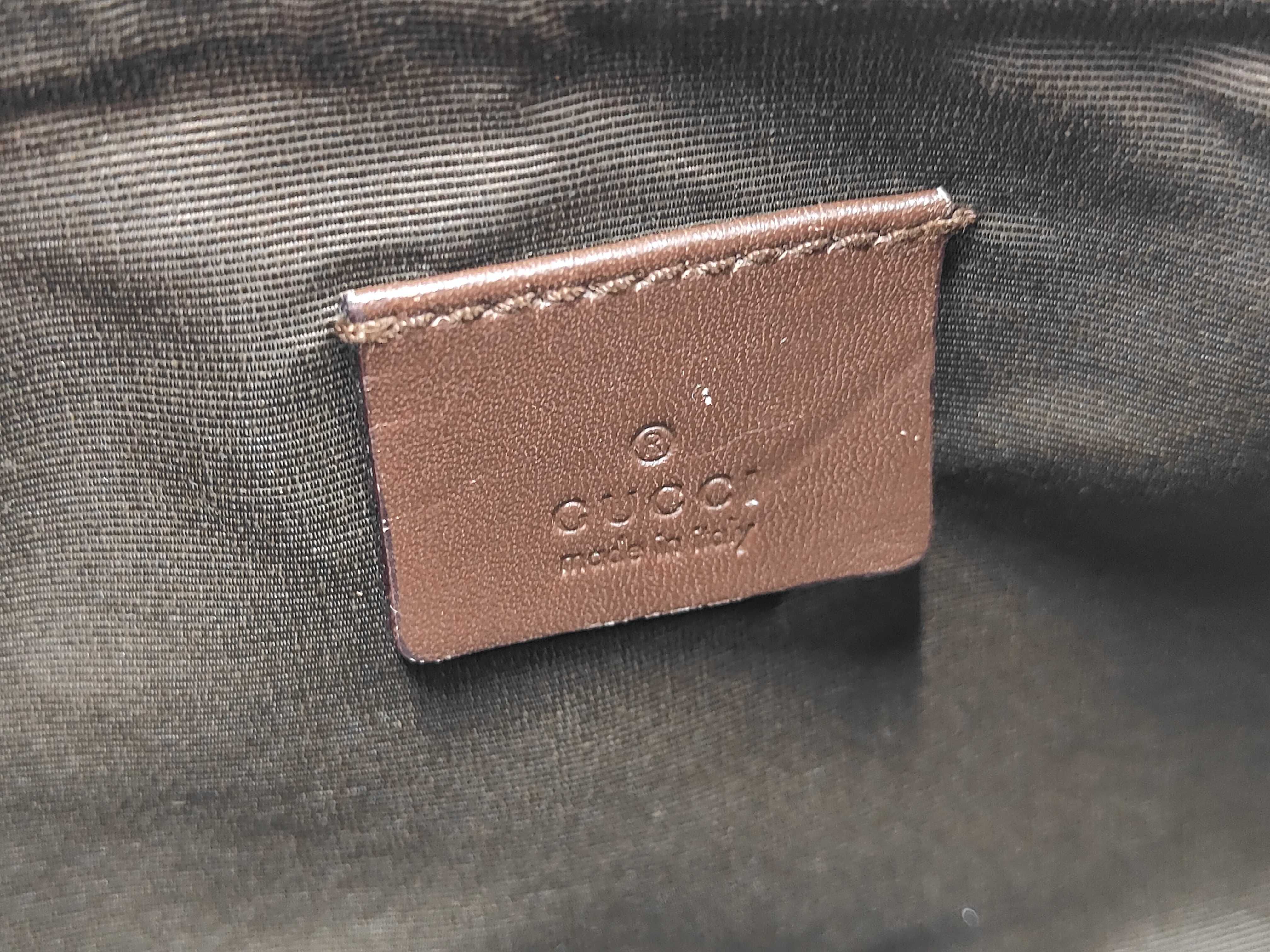 GG Canvas Shoulder Bag — view 10