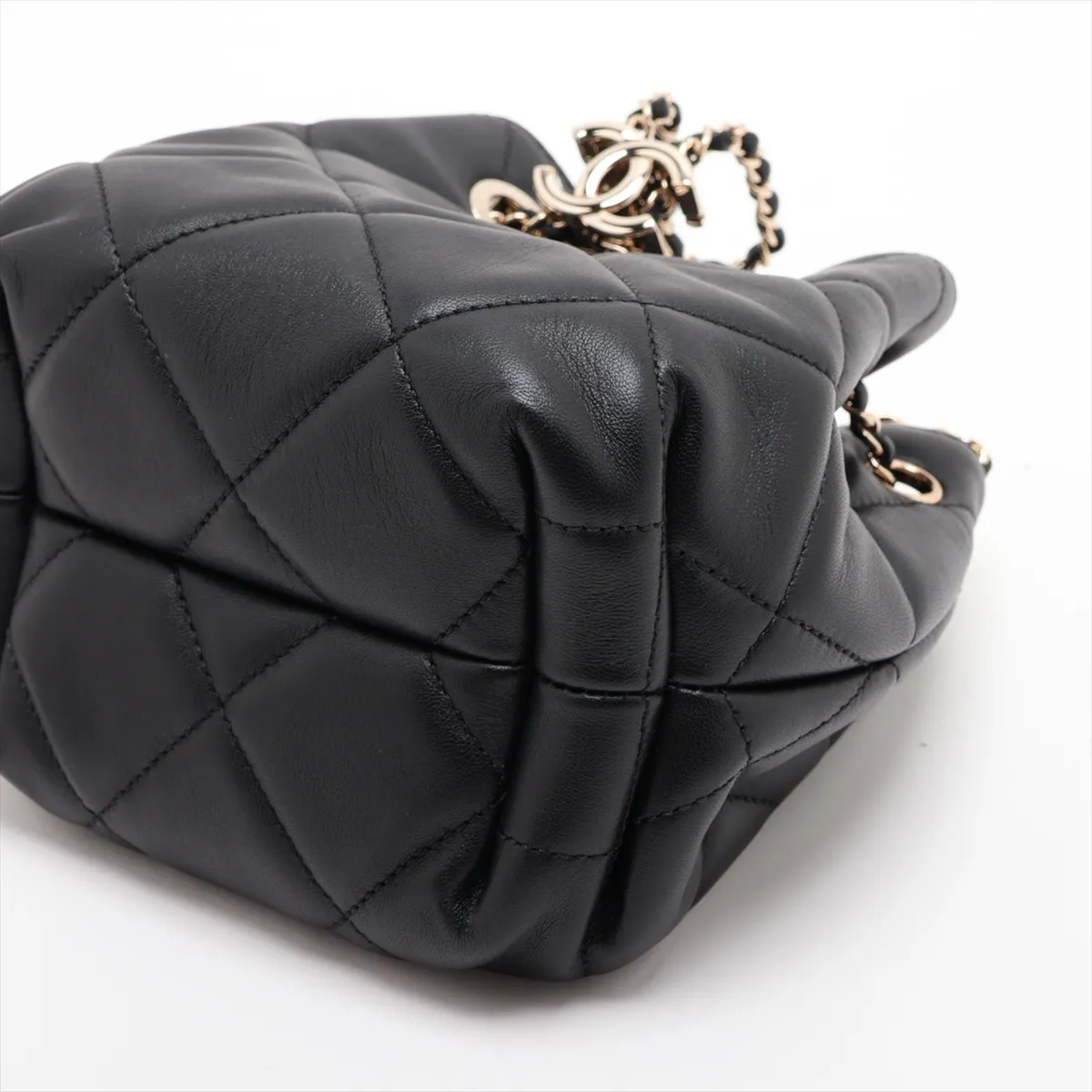 Matelassé Lambskin Chain Shoulder Bag, Drawstring, Black with Gold Hardware, 29624238, Serial Number 29 — view 3