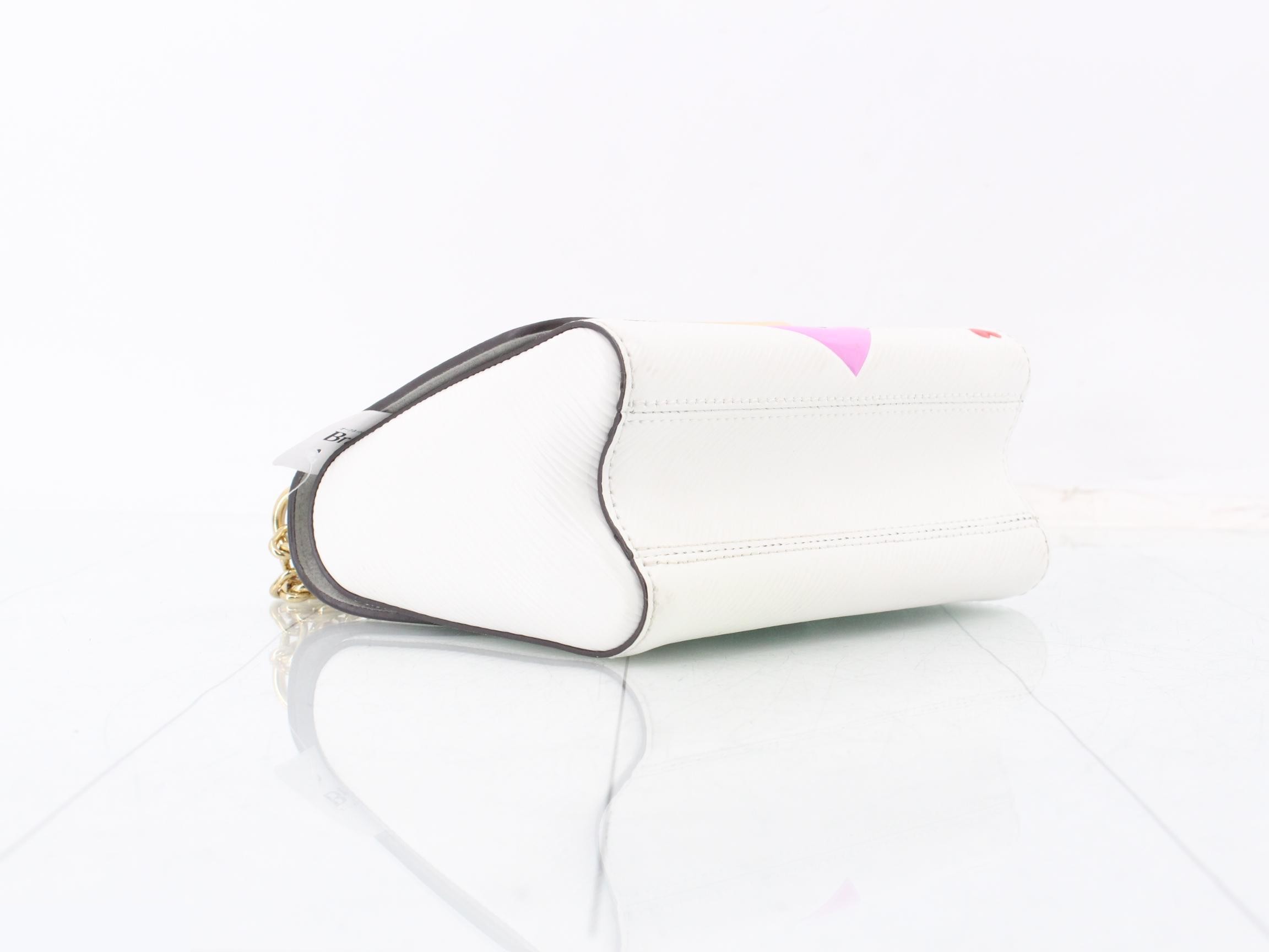 Epi GameOn Twist Shoulder Bag — view 5