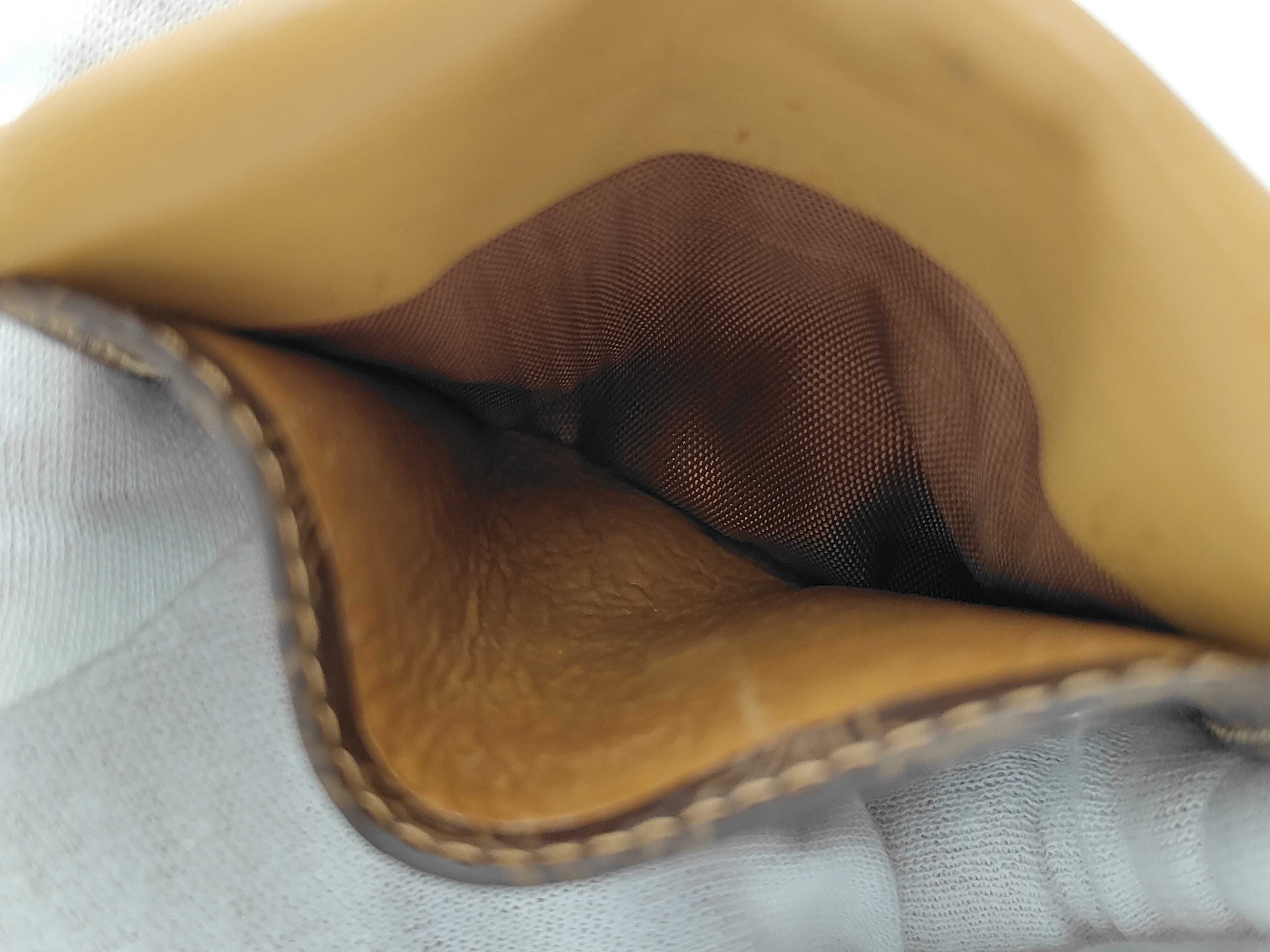 Coin Case — view 7