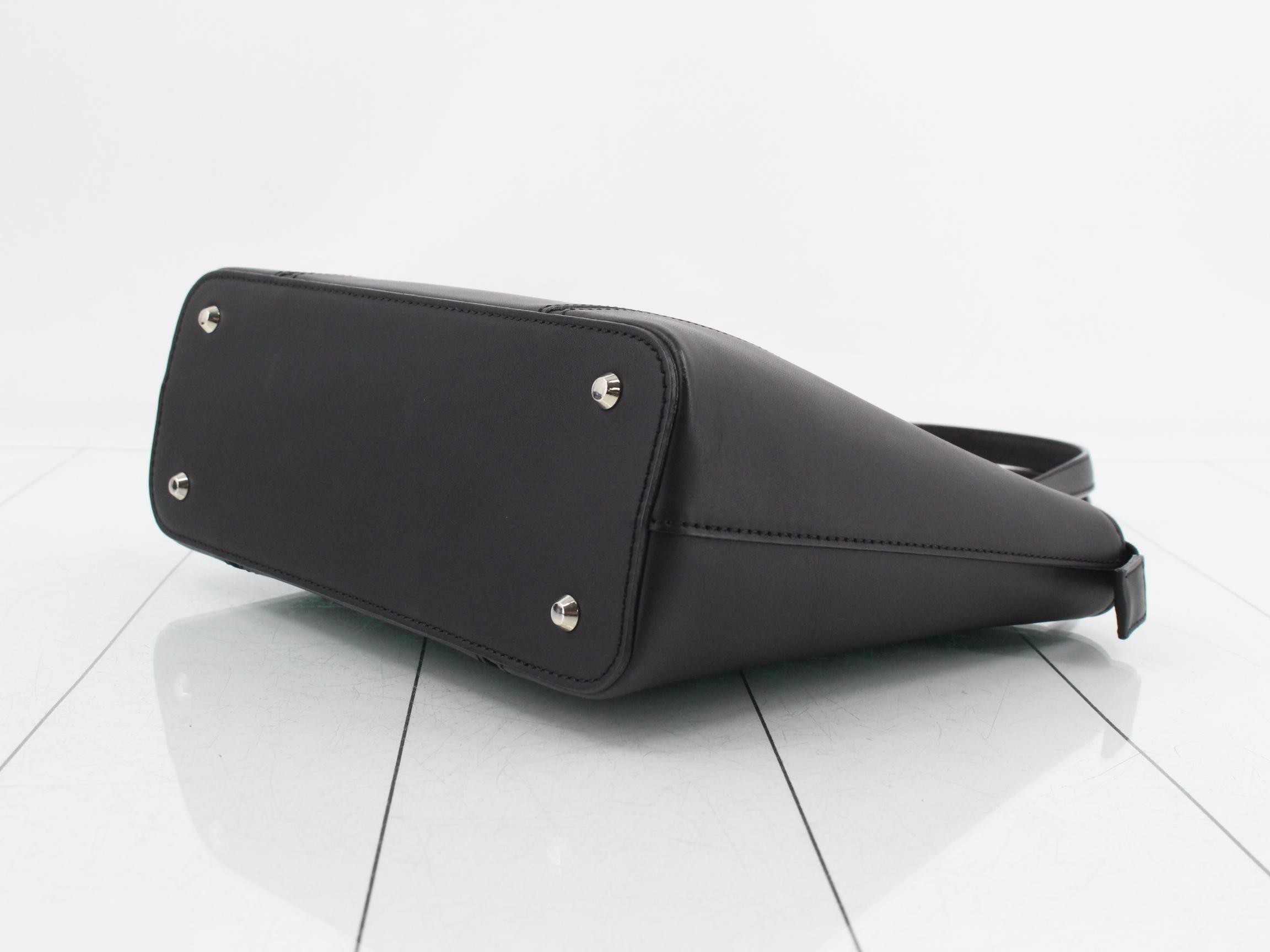 Other lines: Bags, Leather Handbags — view 6
