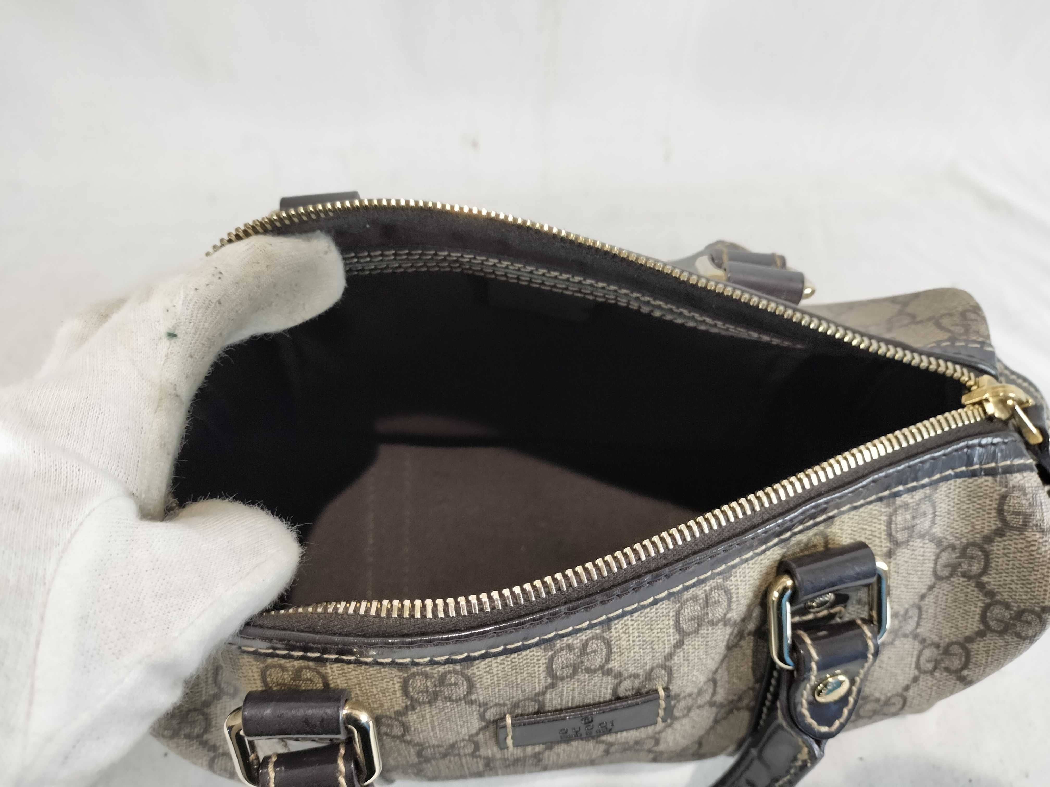 GG Supreme 193604 Handbag — view 9