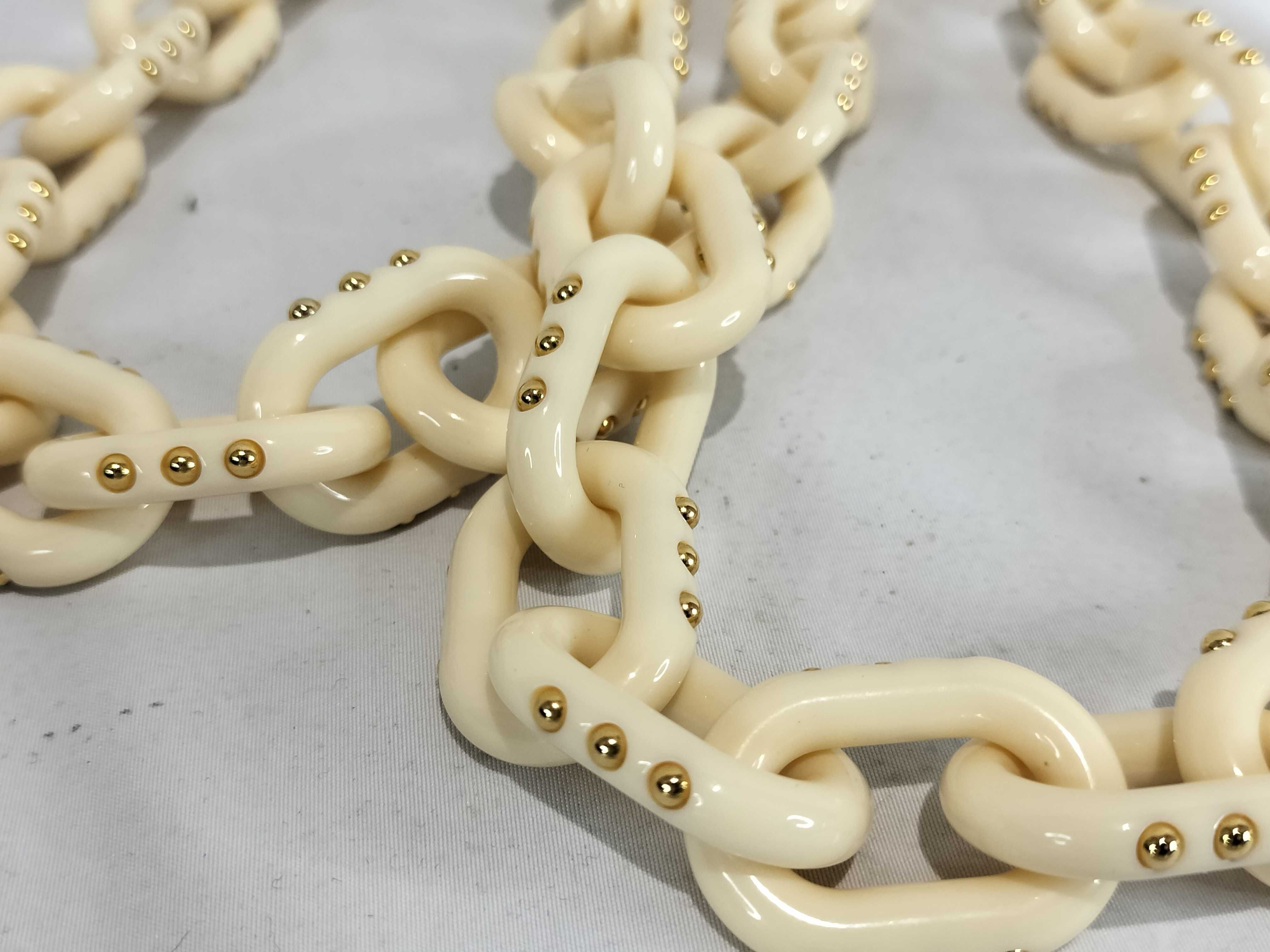 chain necklace and other accessories — view 2
