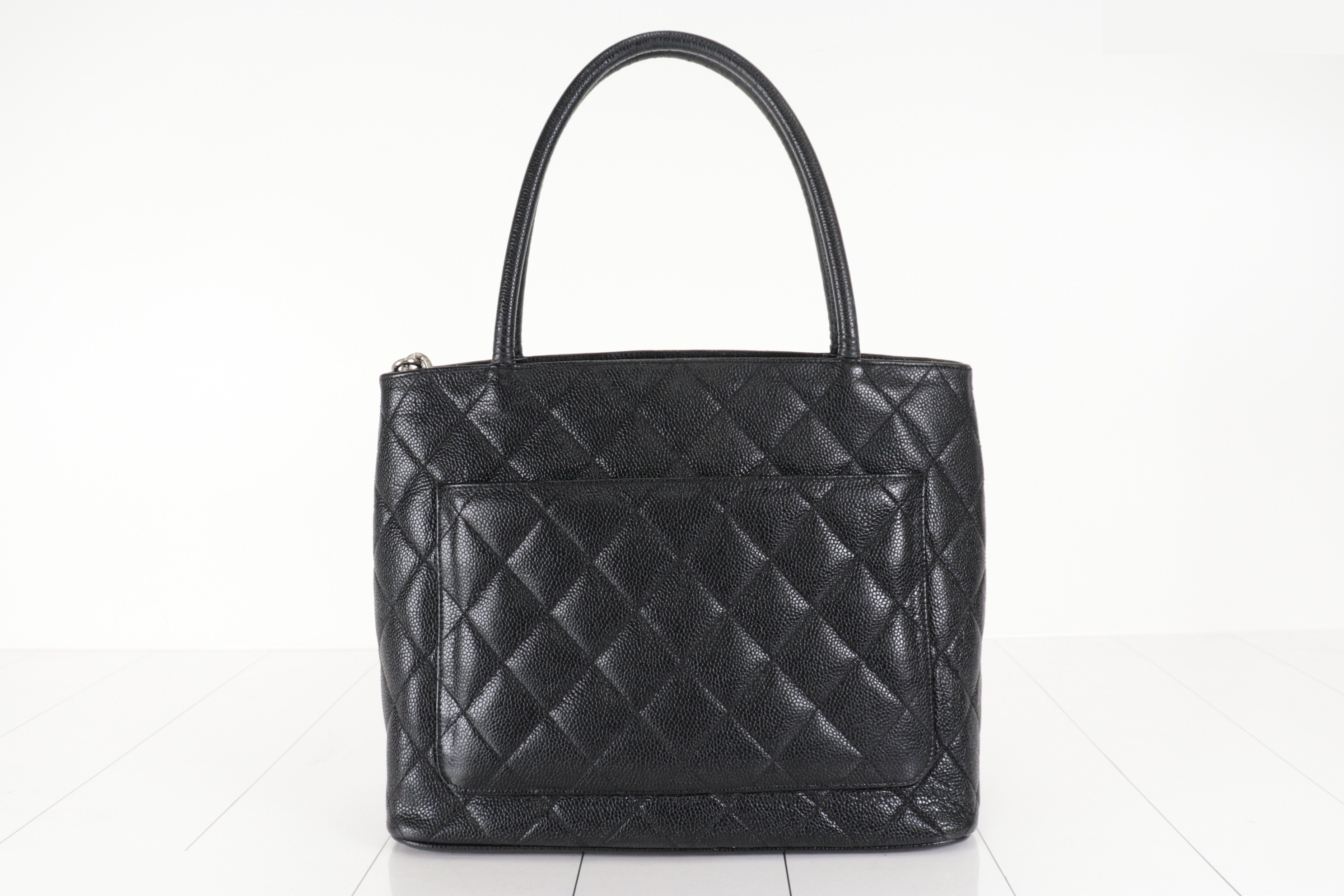 Reissue tote bag, caviar leather, silver hardware, serial number 6. — view 2
