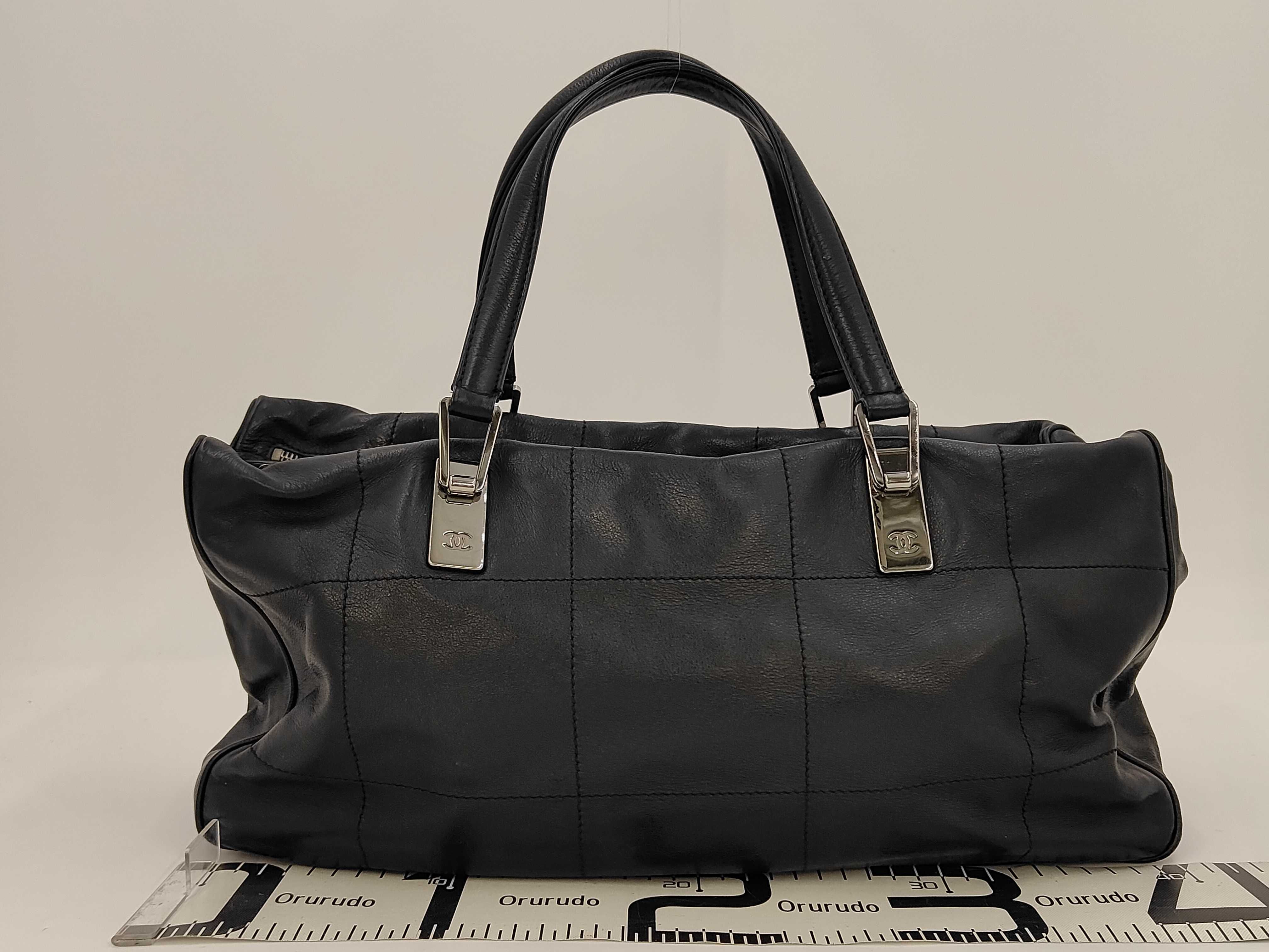 Boston bag, black. — view 2