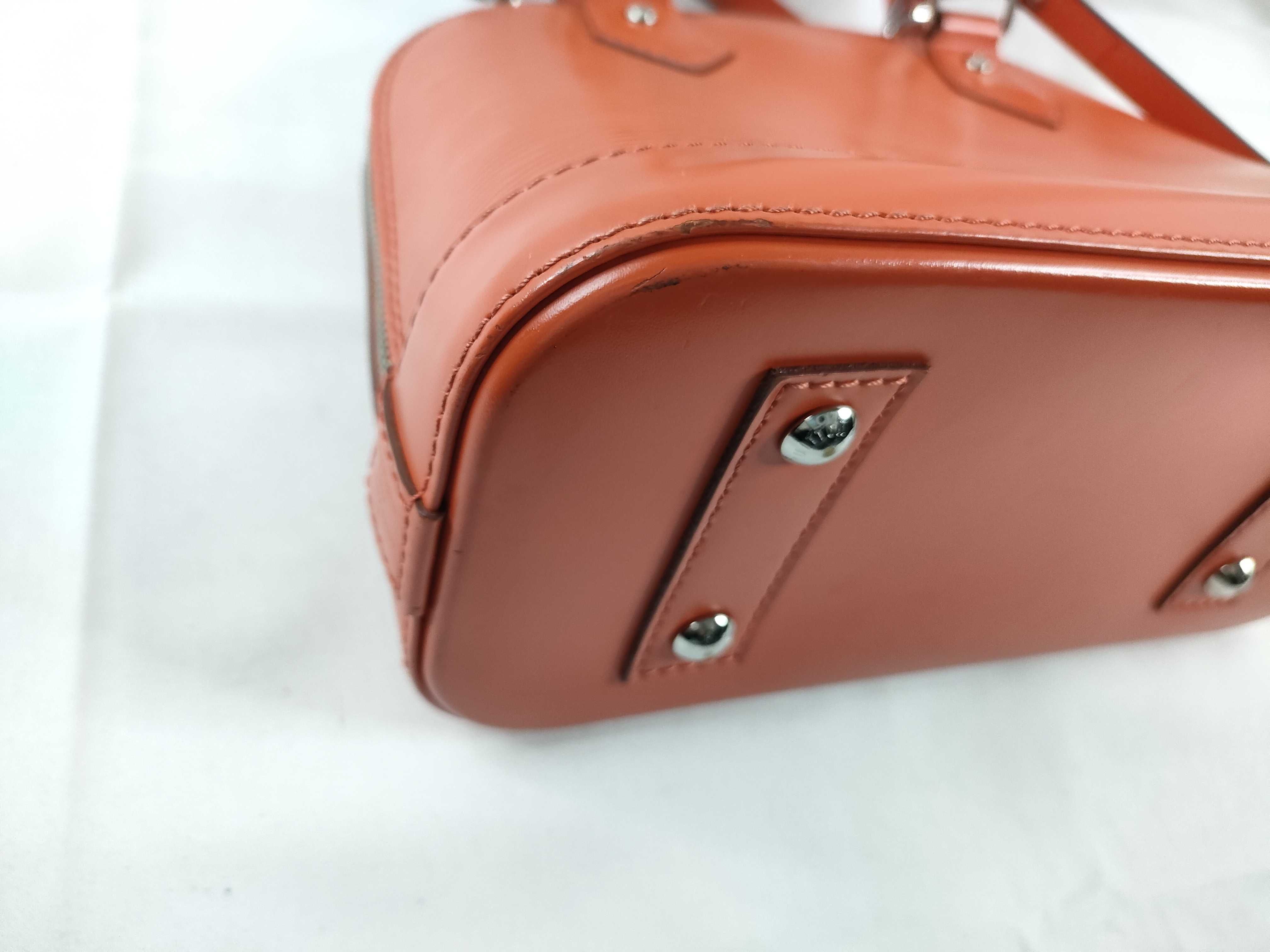 Epi Leather Alma BB M40854 Handbag — view 3