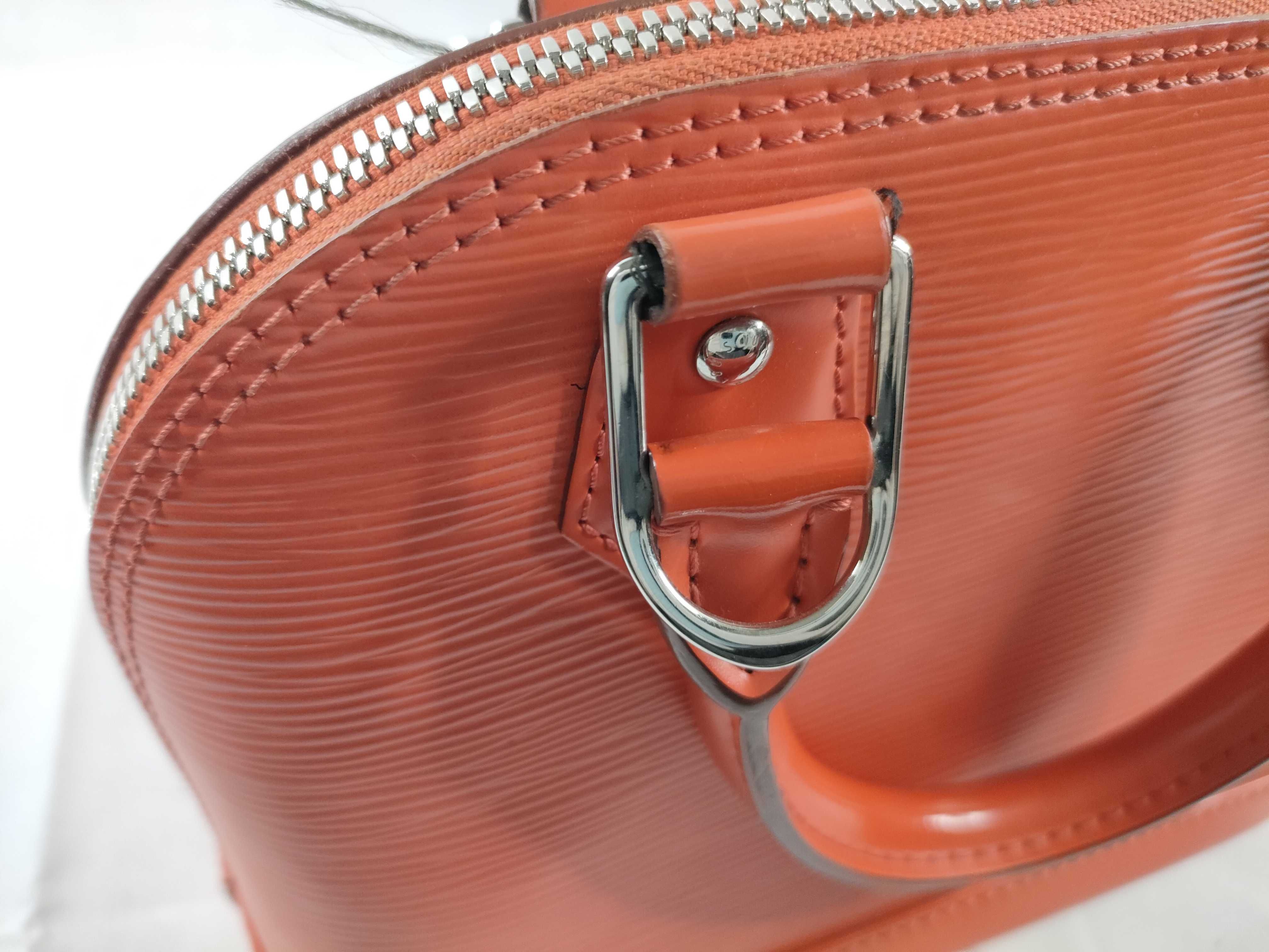 Epi Leather Alma BB M40854 Handbag — view 9