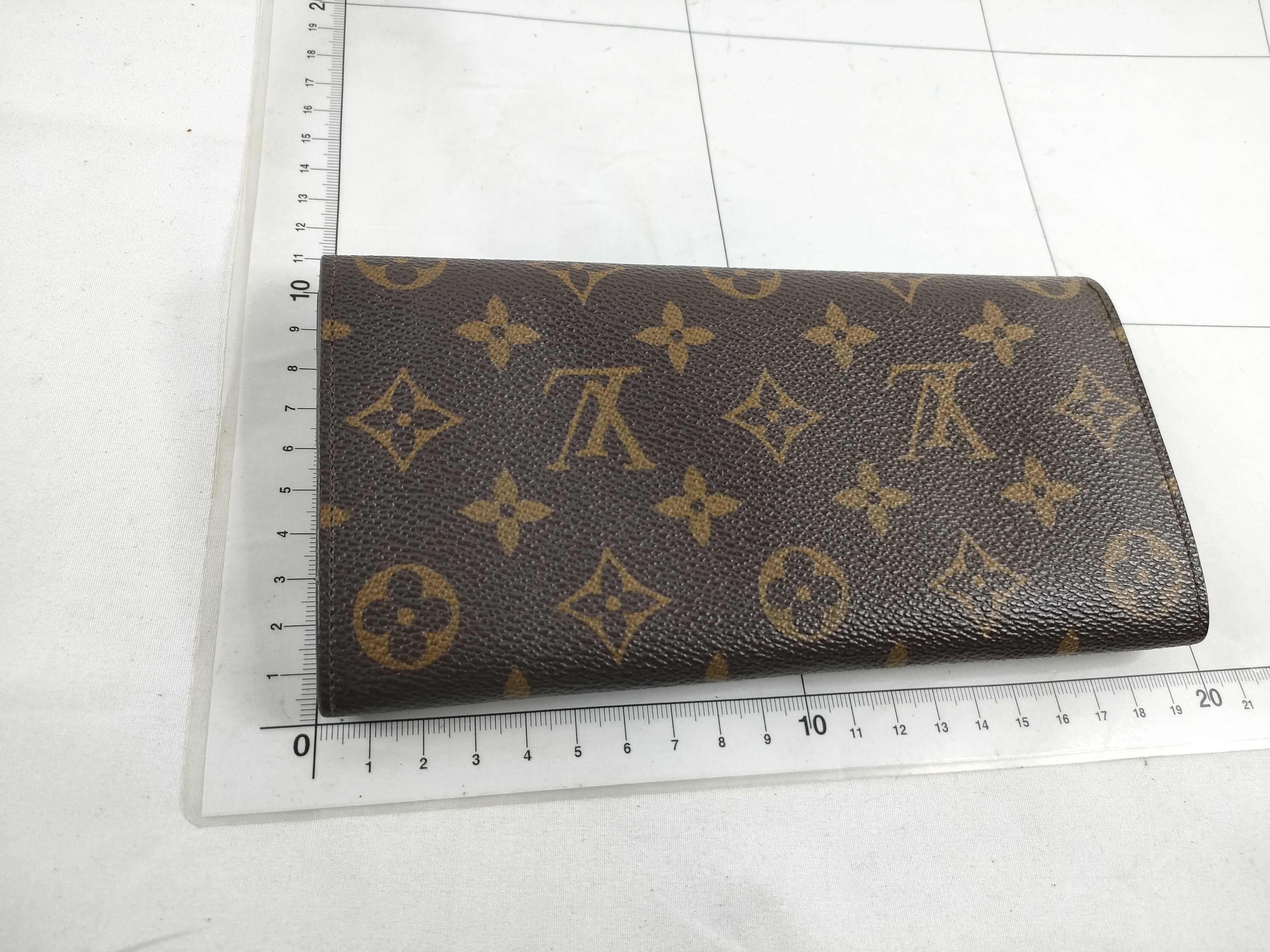 Monogram Portemonnaie Credit M61725 882AN Wallet — view 2