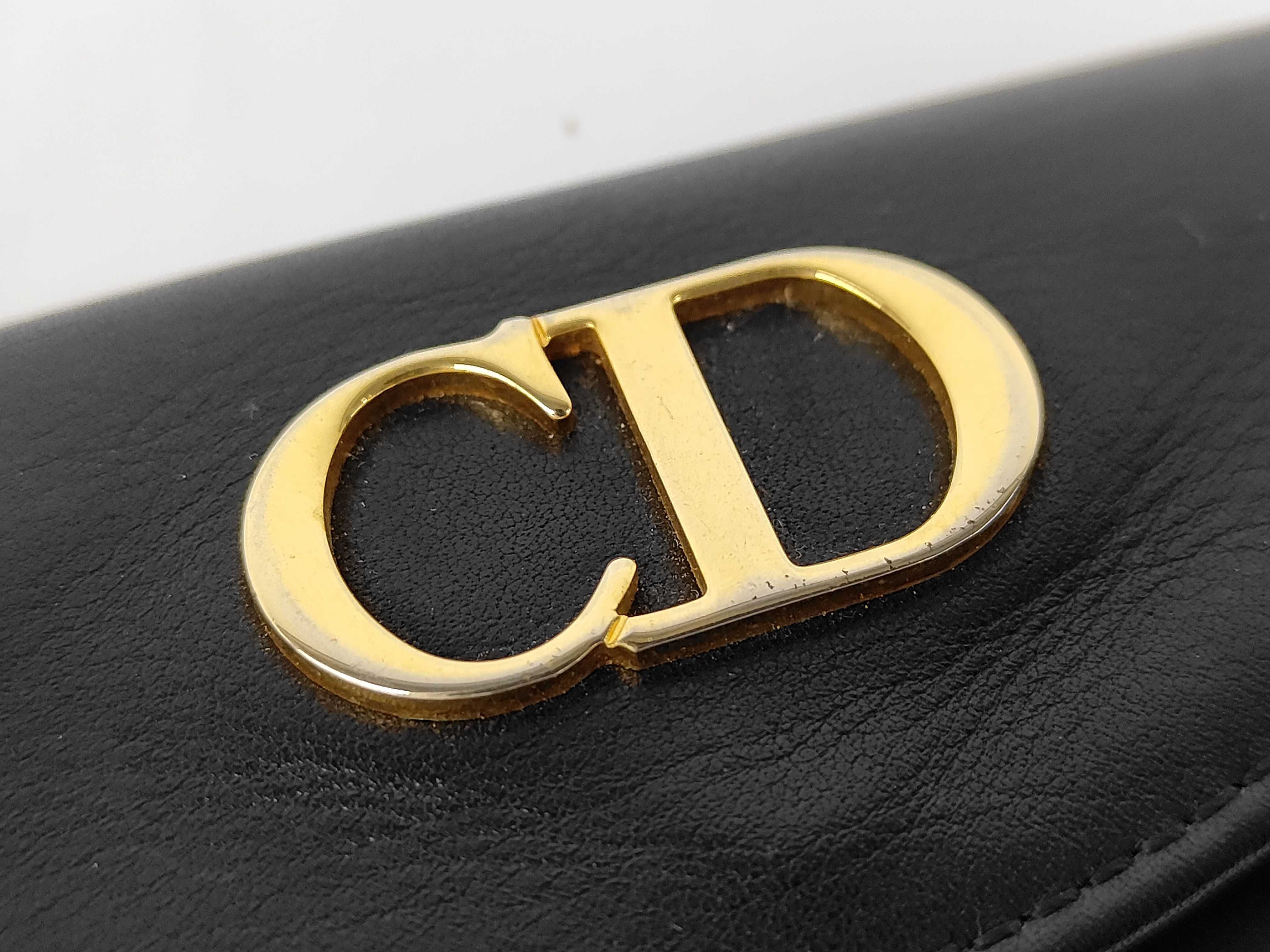 Key Case/Keychain — view 7
