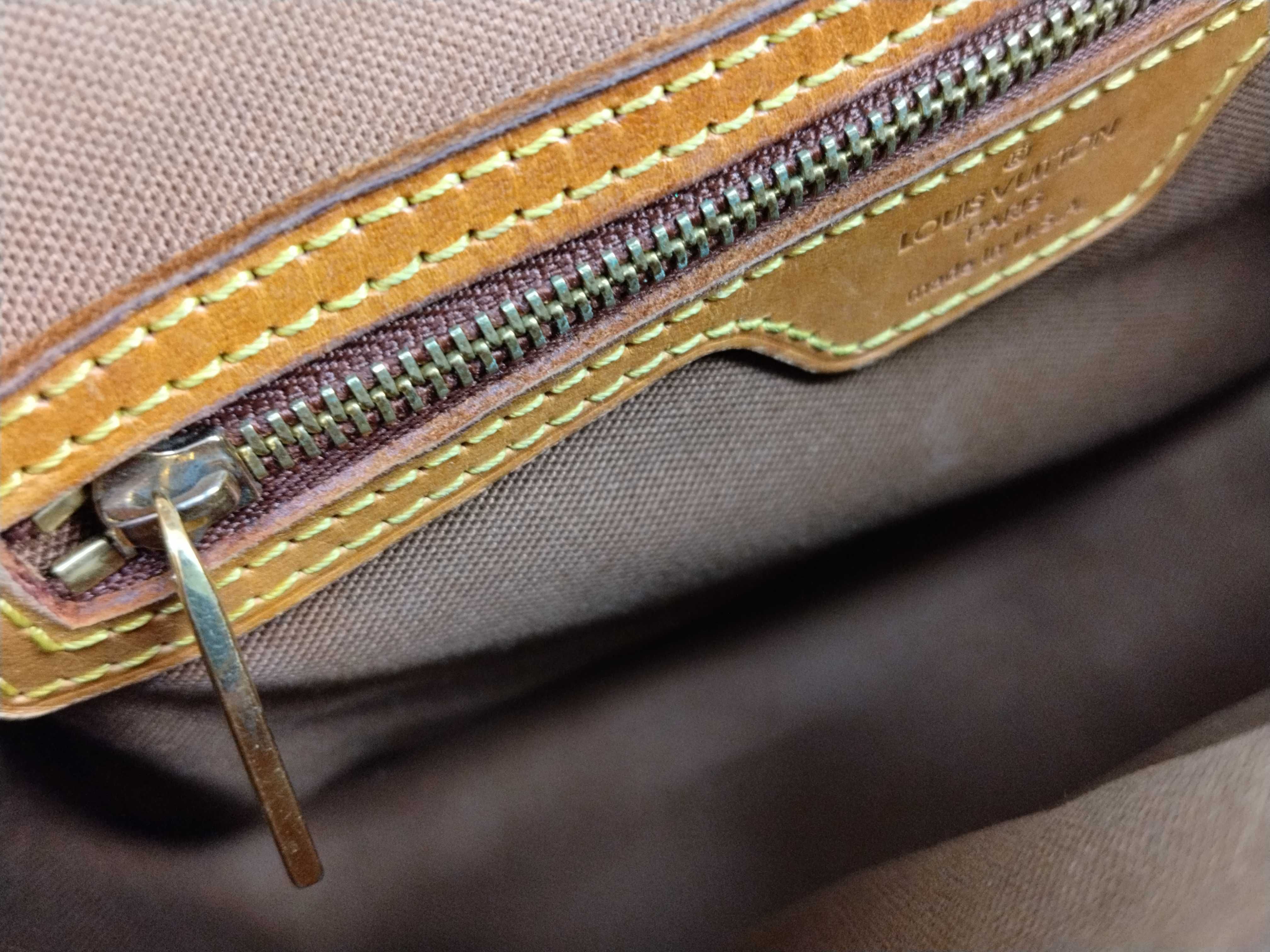 Monogram Louis Vuitton Monogram Mini Looping Handbag — view 13