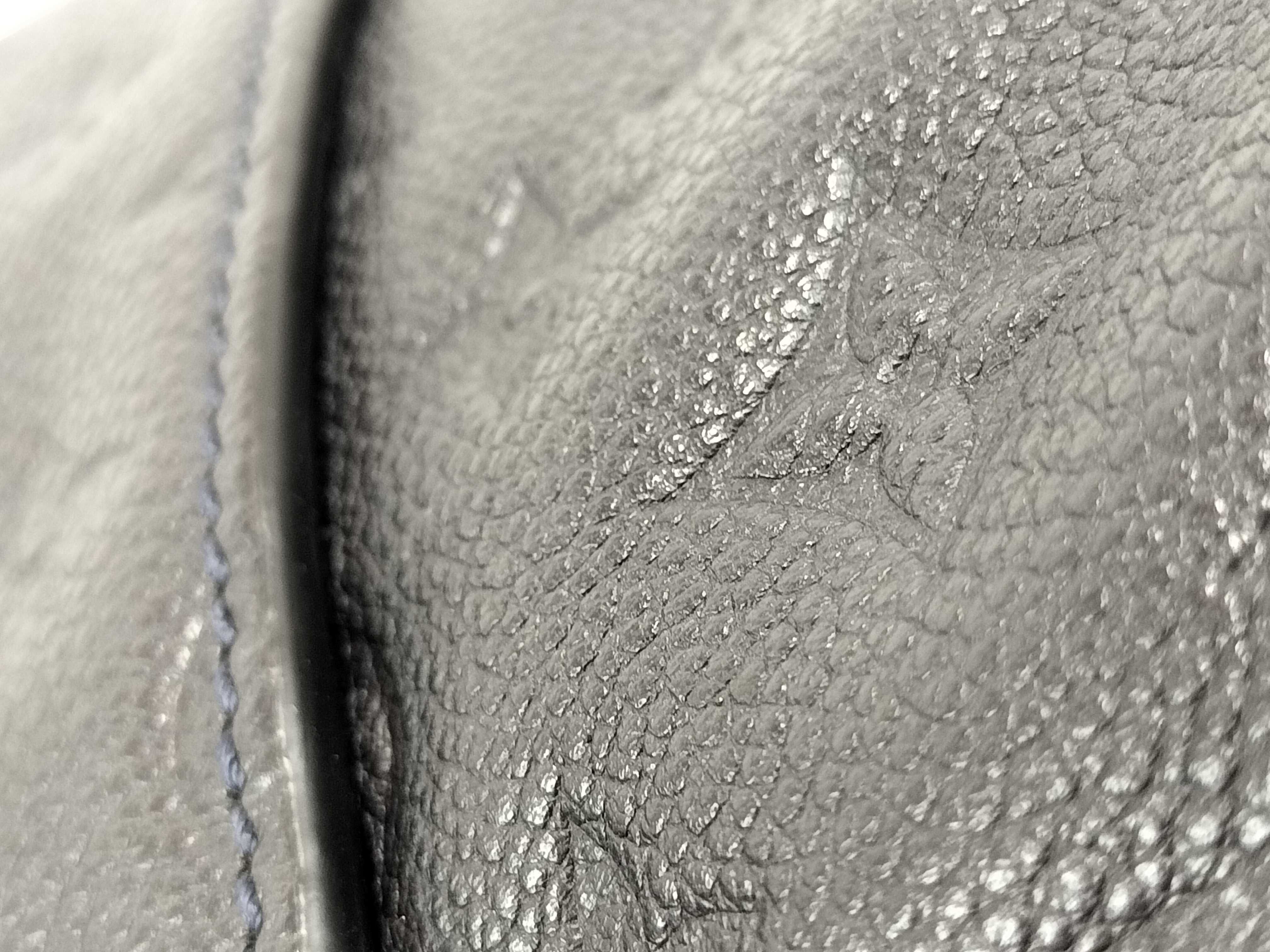 PH- Monogram Empreinte Lumineuse Black Leather Tote bag — view 15