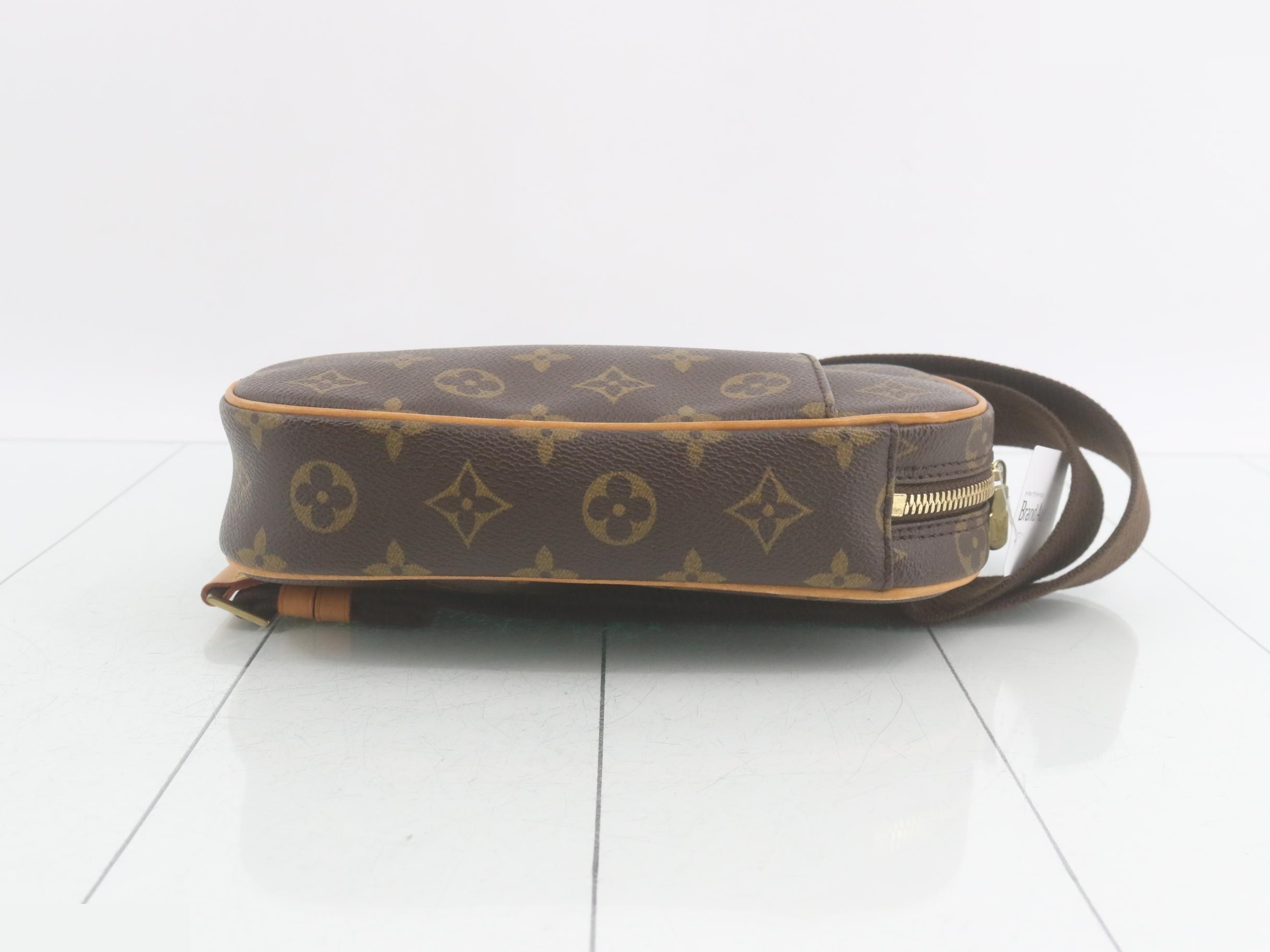 Pochette Gange — view 3