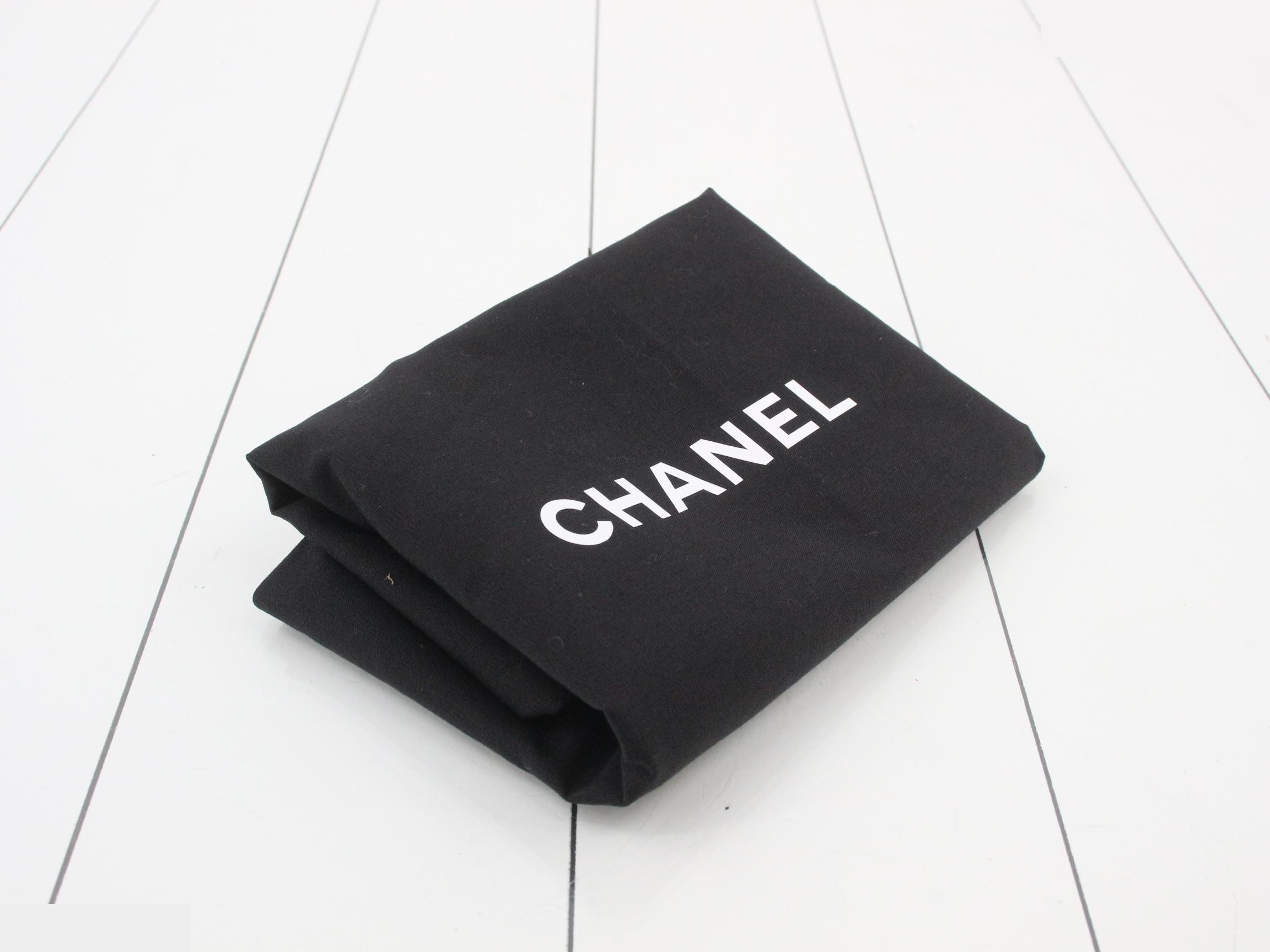 Matelassé Chain Shoulder Bag with Push Lock — view 7