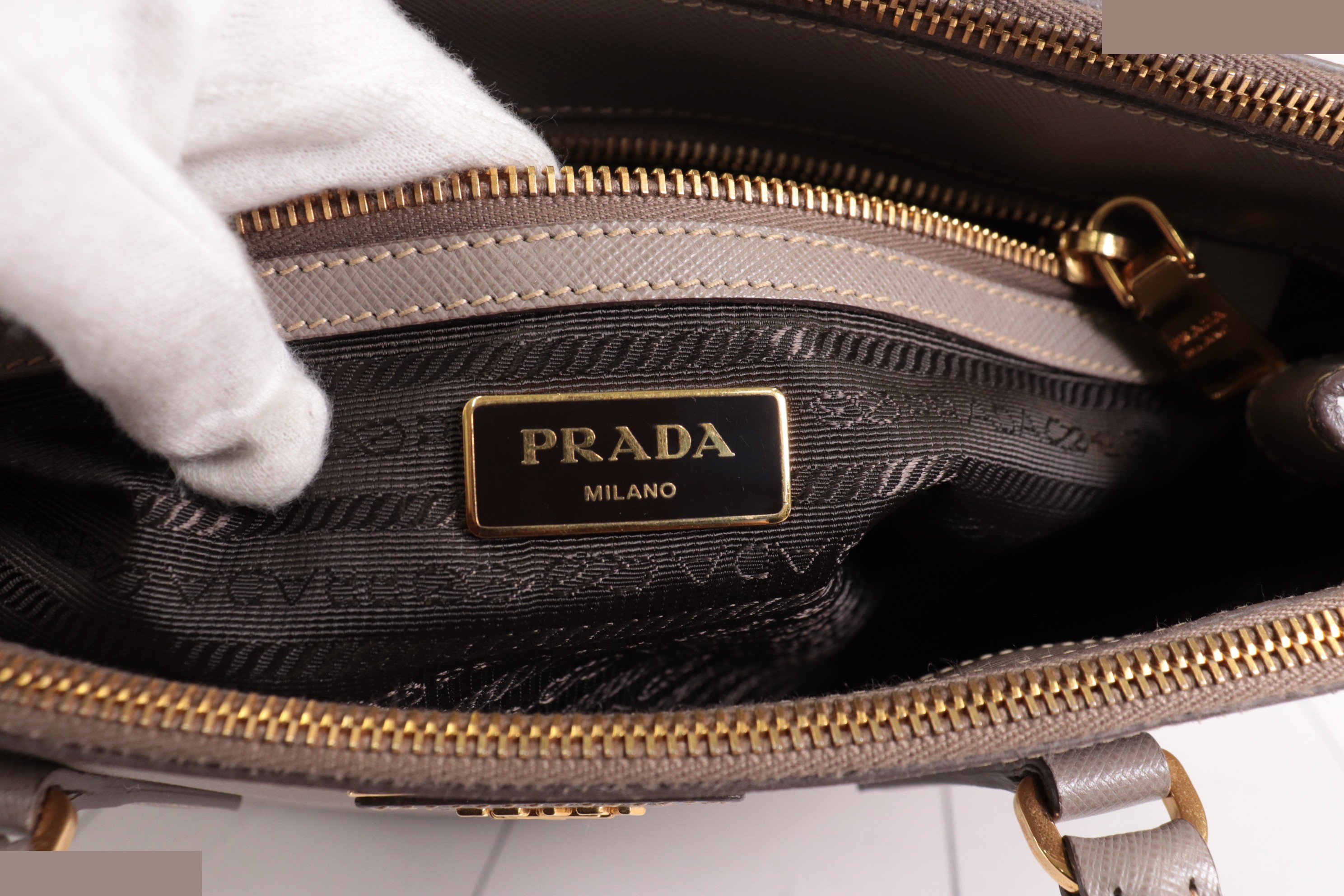 Galleria Saffano 2-Way Handbag, Greige — view 8