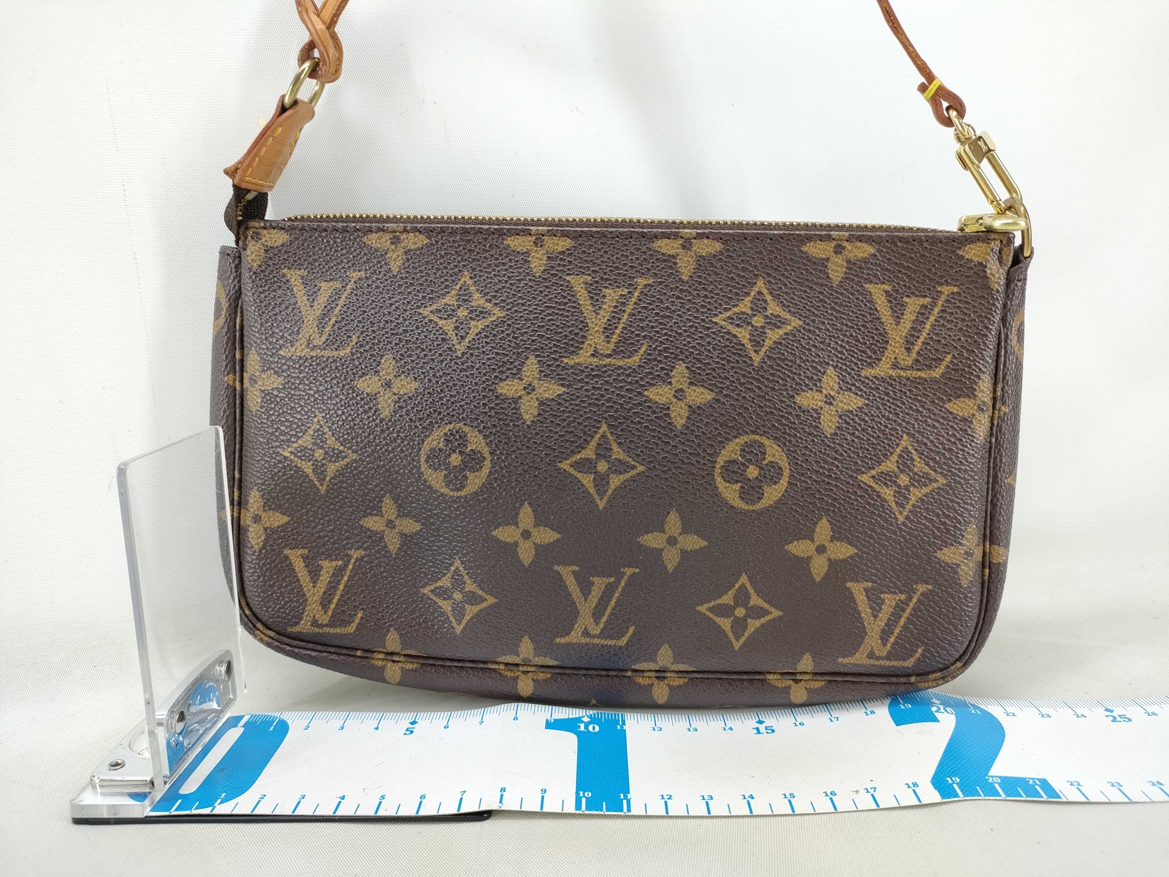 Monogram M40712 Pochette Accessoires Pouch AR1010 Handbag — view 2