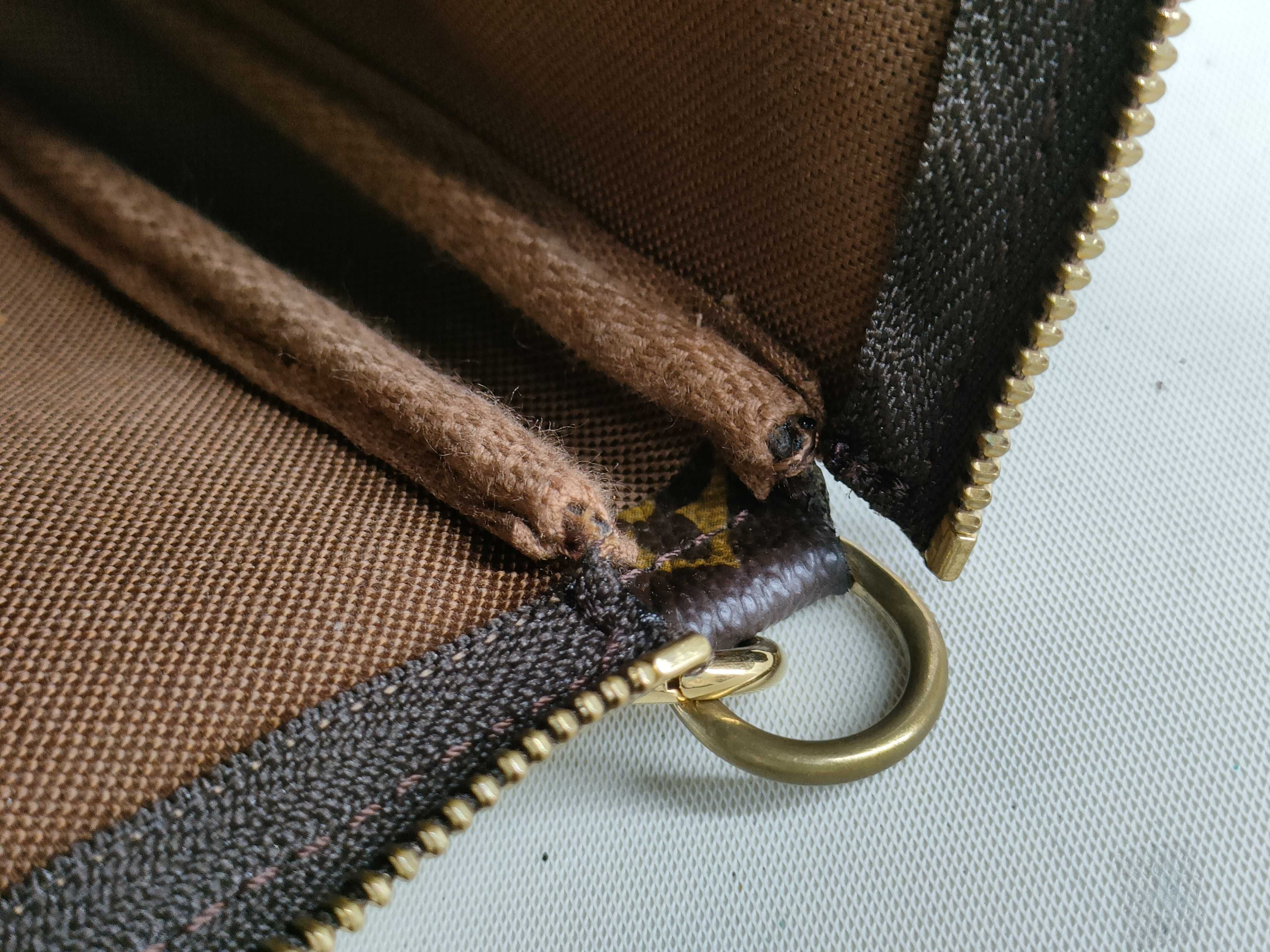Monogram M40712 Pochette Accessoires Pouch AR1010 Handbag — view 11