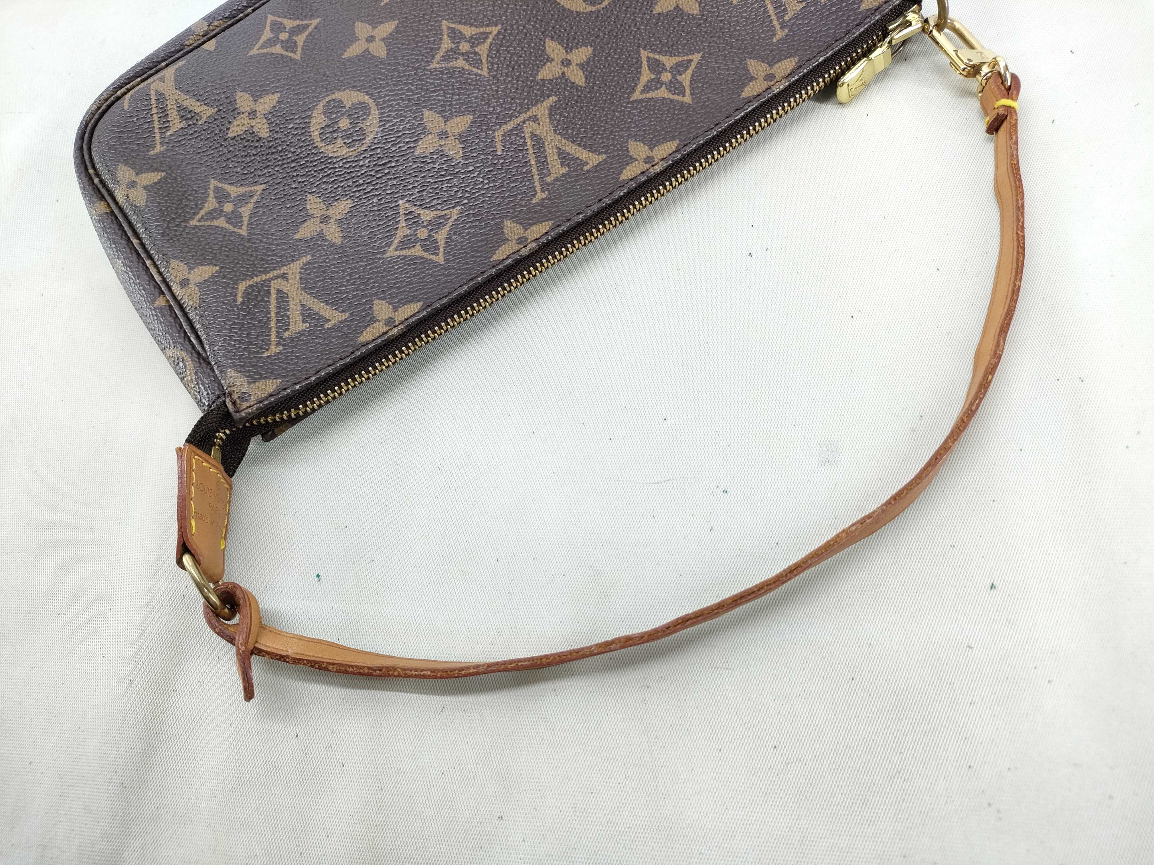 Monogram M40712 Pochette Accessoires Pouch AR1010 Handbag — view 5