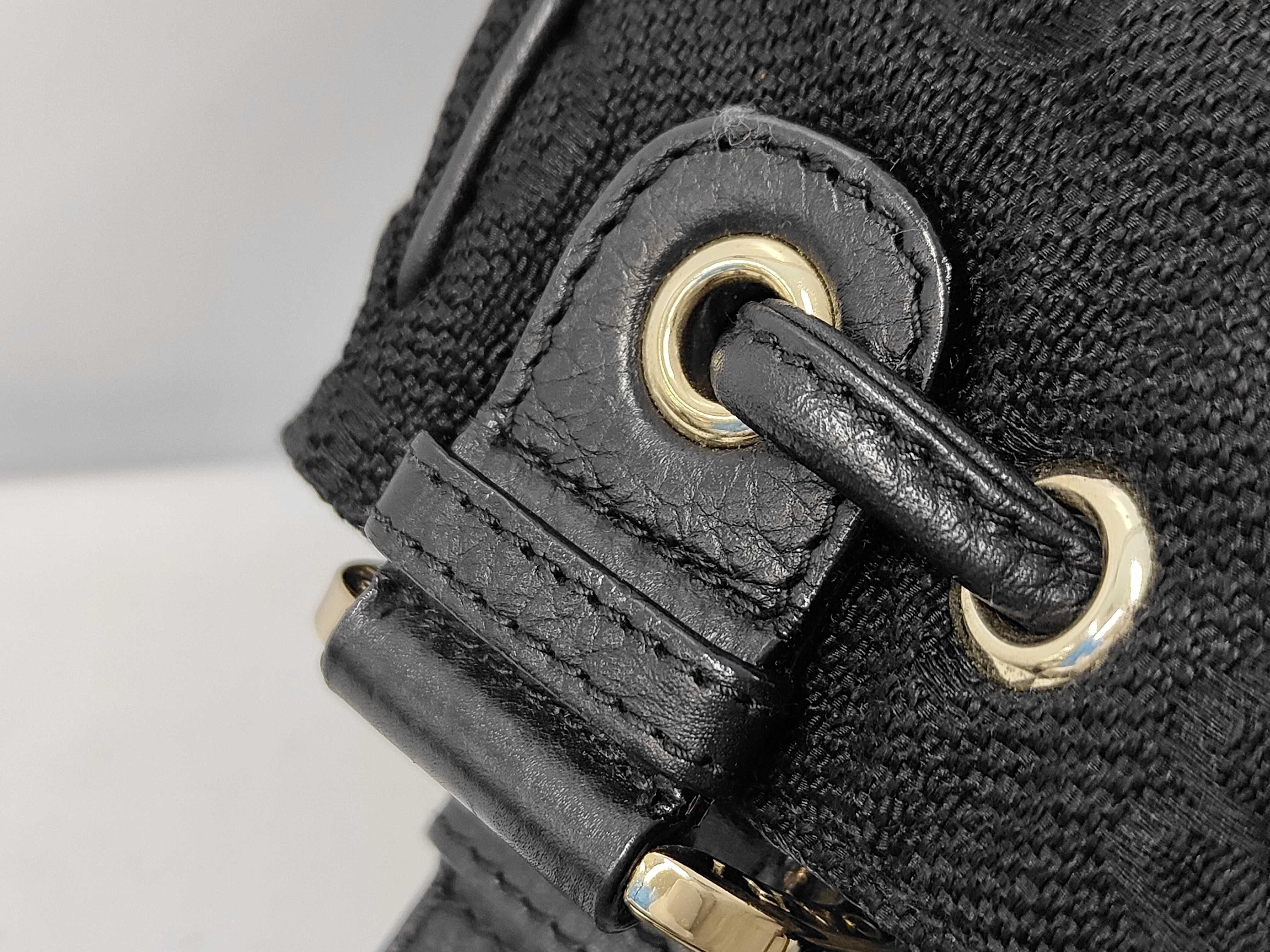 Bulgari Shoulder Bag Logomania Maxi Letter Black Handbag — view 6