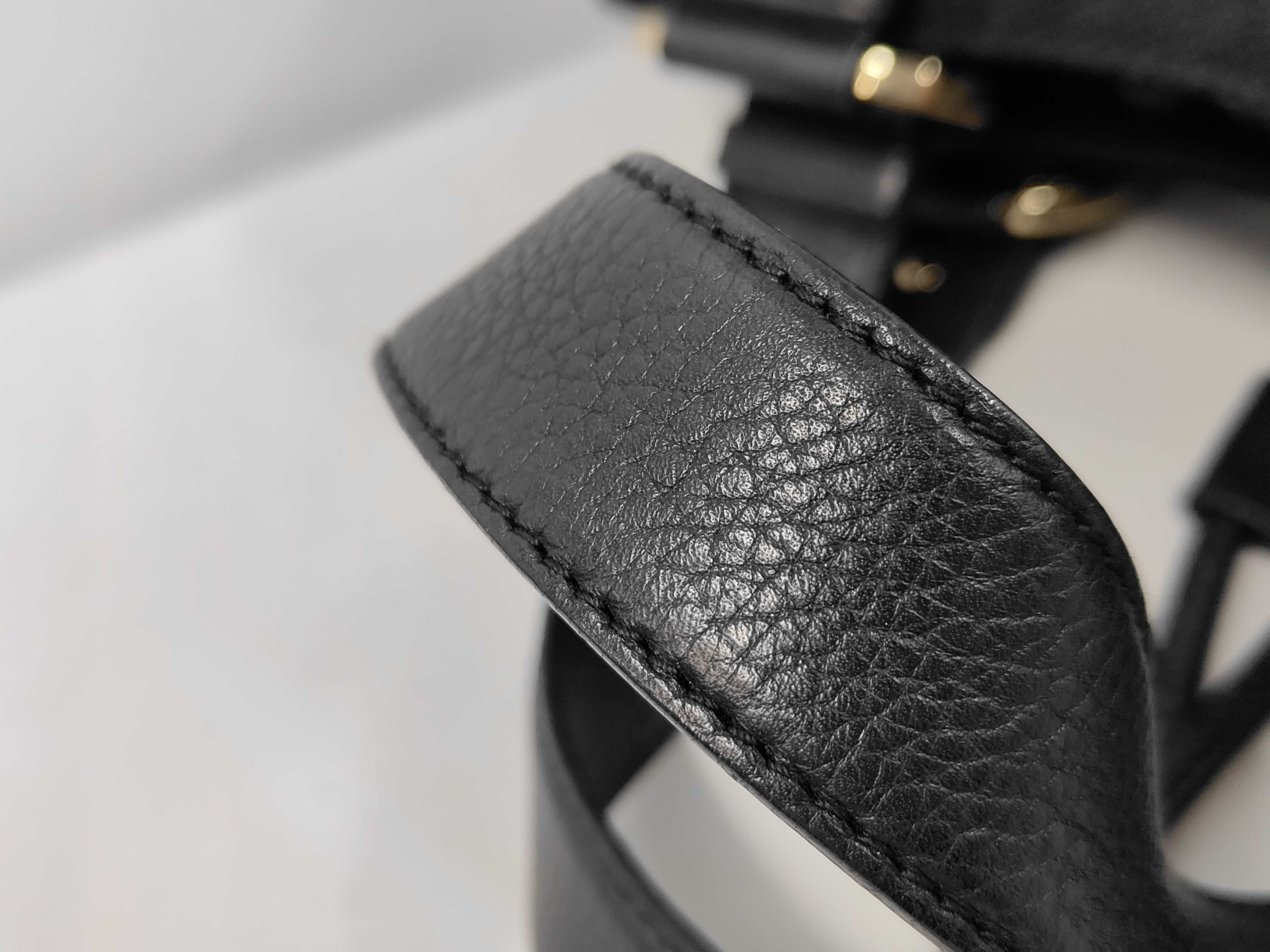 Bulgari Shoulder Bag Logomania Maxi Letter Black Handbag — view 7