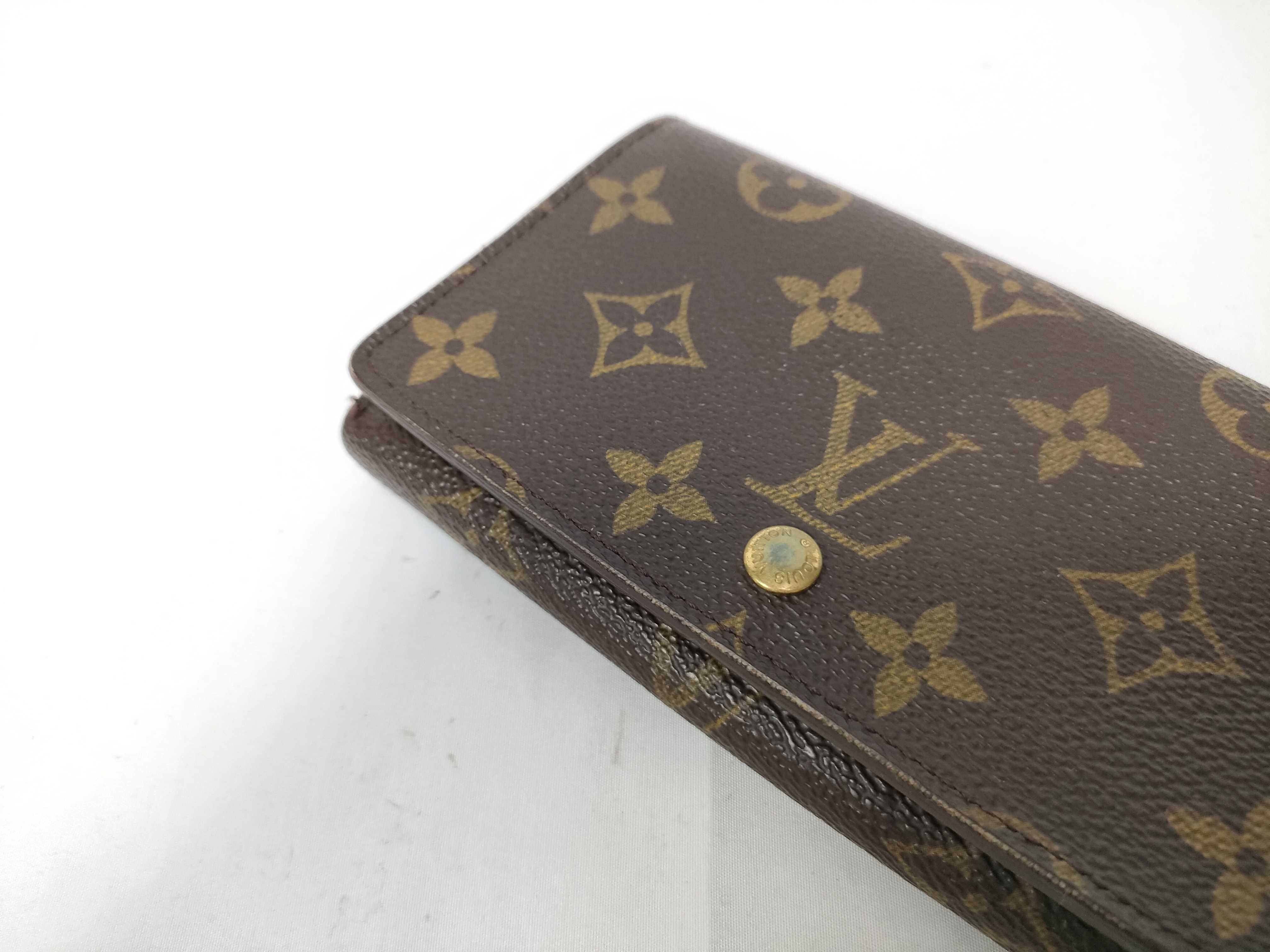 Monogram LV Monogram Wallet — view 4