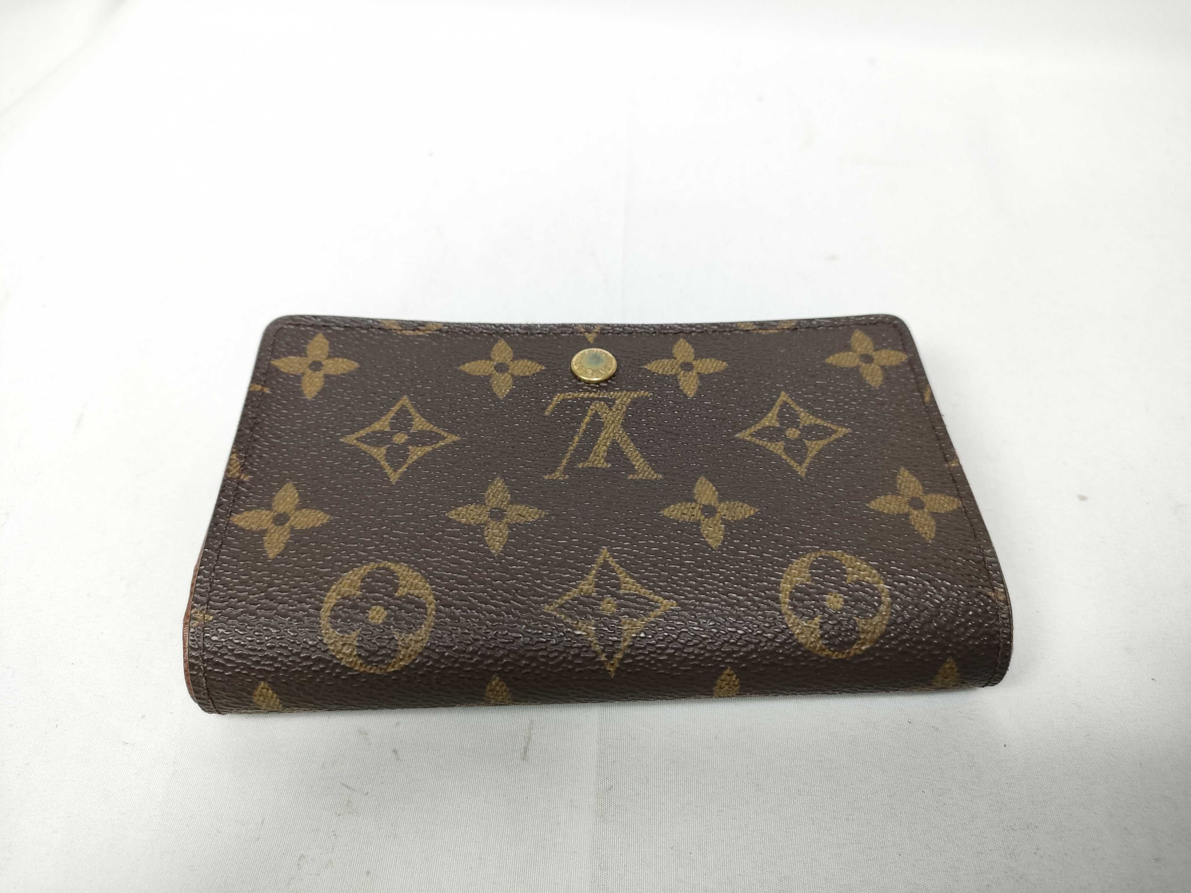 Monogram LV Monogram Wallet — view 8