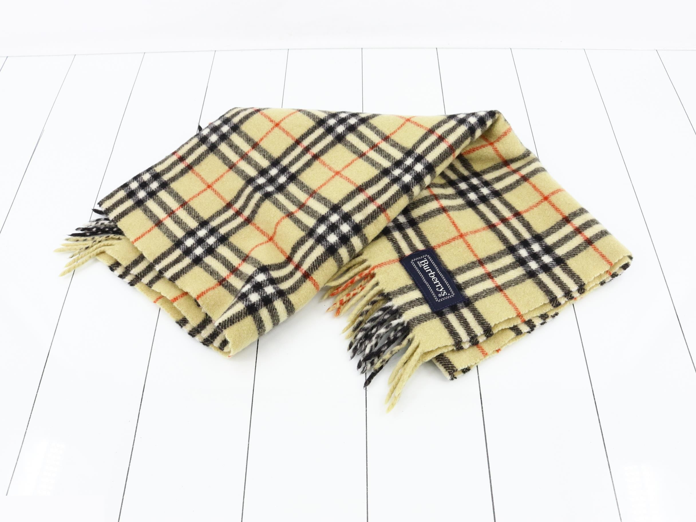 Other items: accessories, shawls (lap blankets) — view 2