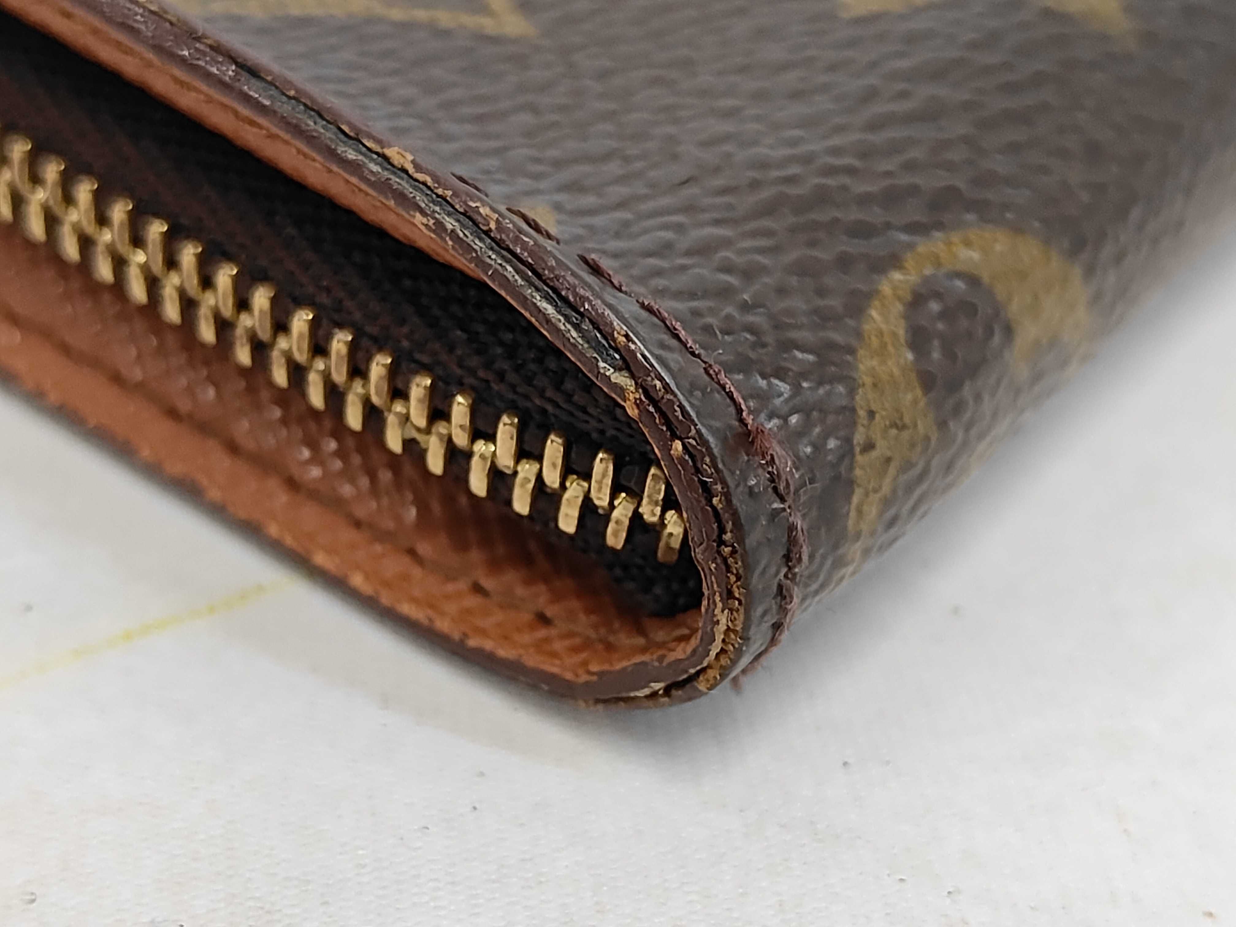 Round Zip Wallet — view 3