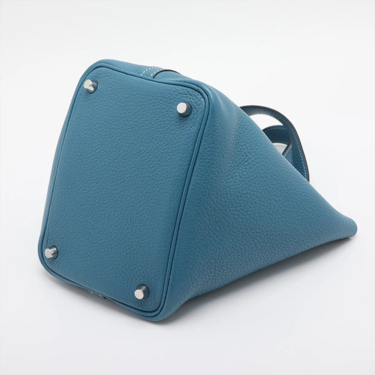 Picotin Lock 18 PM, Taurillon Clemence leather, Blue Jean color, silver hardware. Q: 2013. Key not included. — view 3