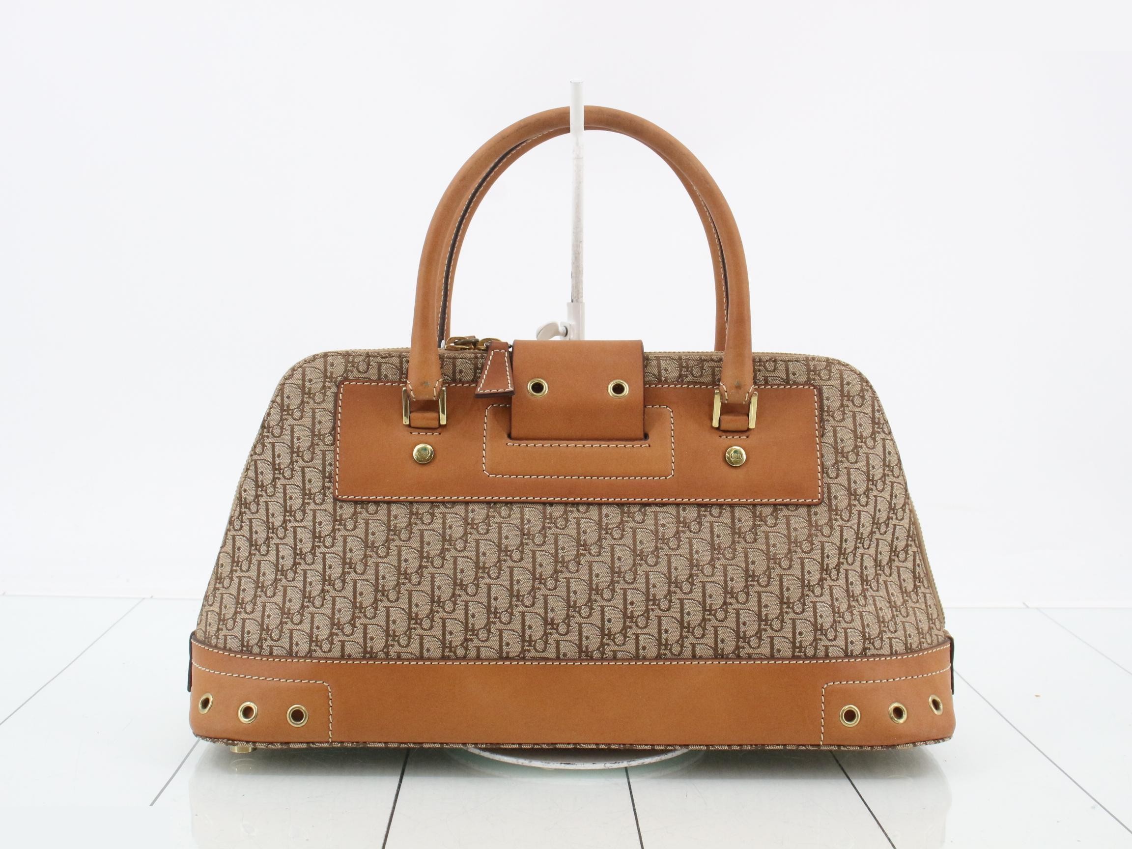 Trotter (bag) - Handbag - Street Chic - Brown — view 2