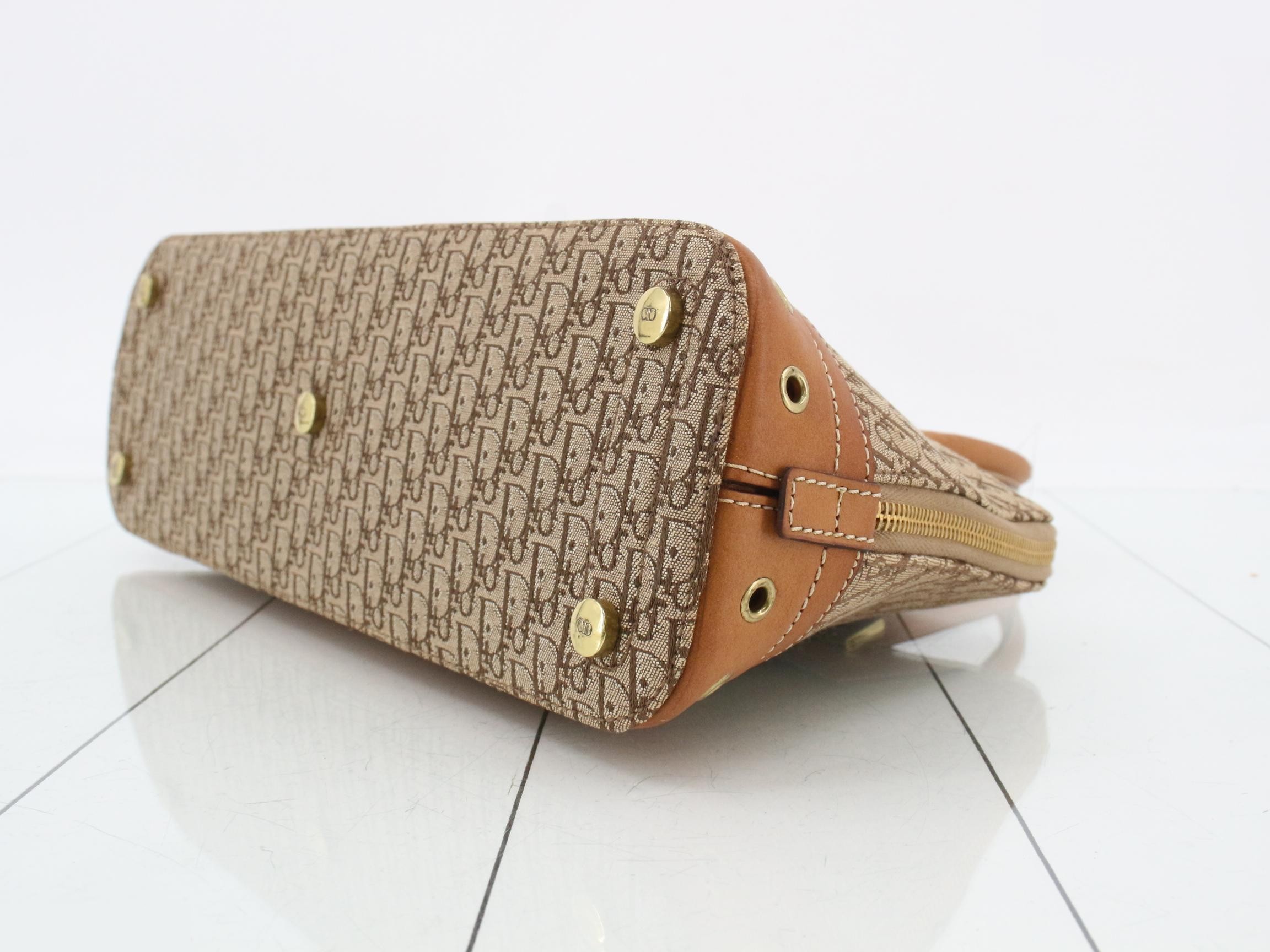 Trotter (bag) - Handbag - Street Chic - Brown — view 6