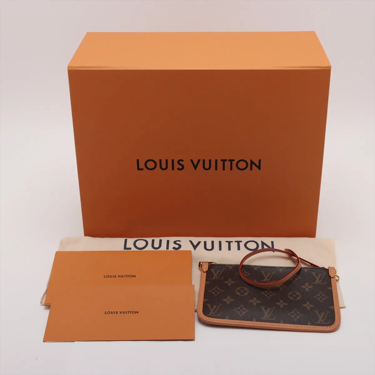 Monogram Carryall NM PM M46203, serial number unknown, brown. — view 12