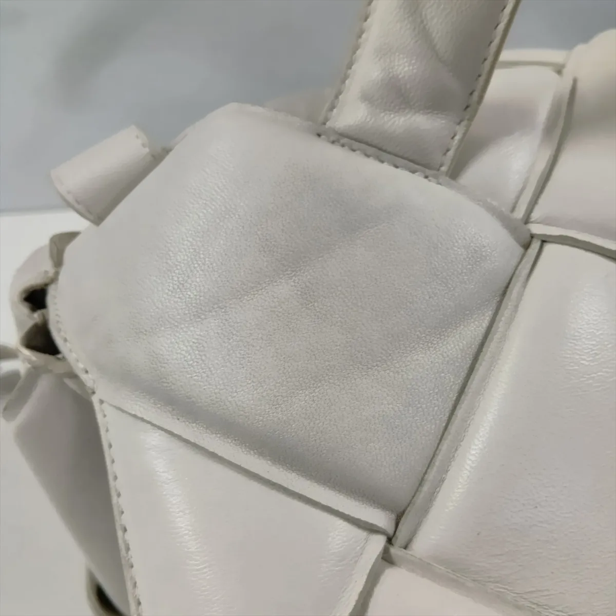 Maxi Intrecciato Leather 2-Way Shoulder Bag, White — view 12