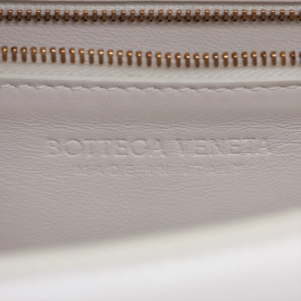 Maxi Intrecciato Leather 2-Way Shoulder Bag, White — view 9