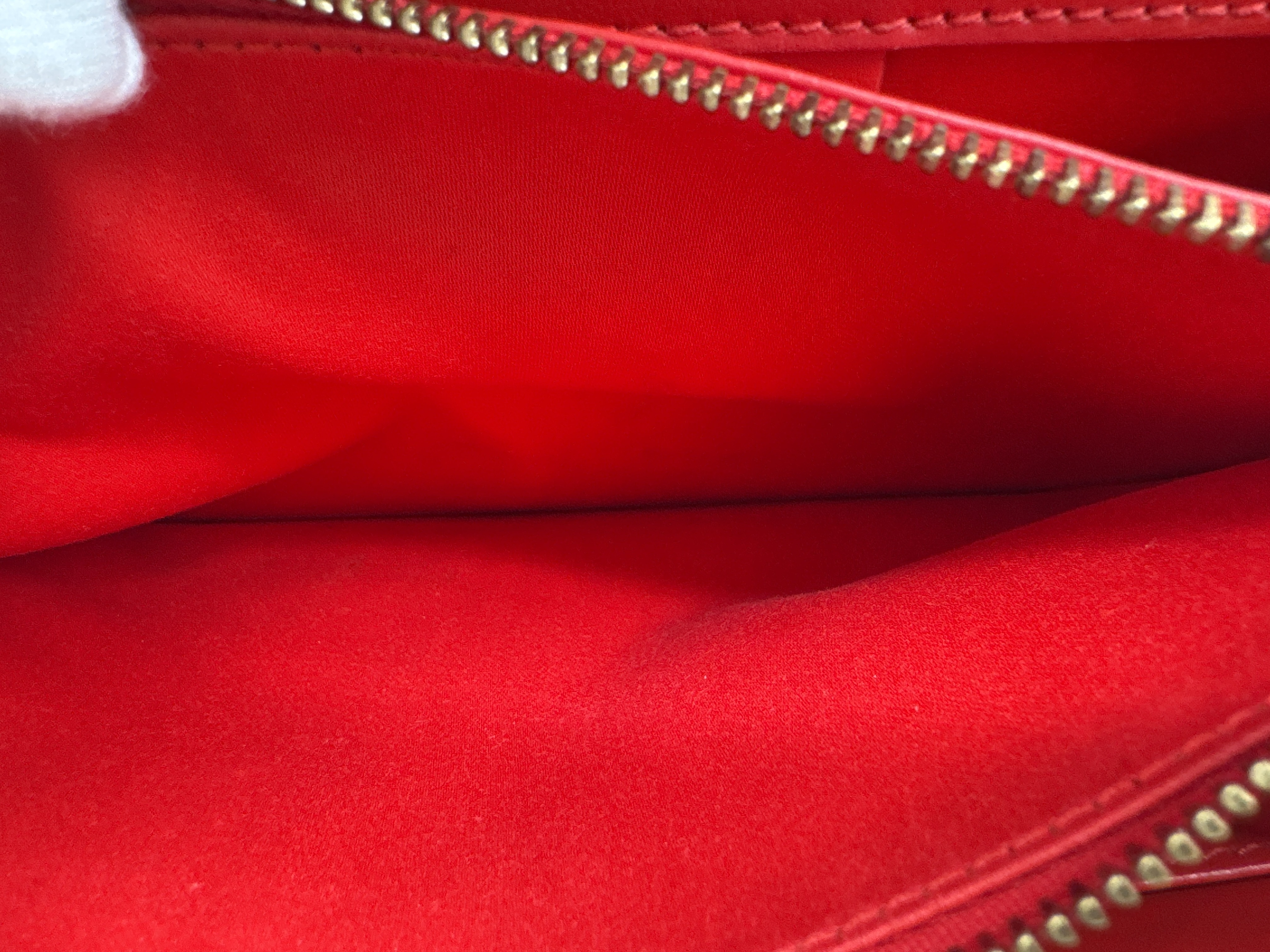 Turnlock Red Shoulder Bag — view 11