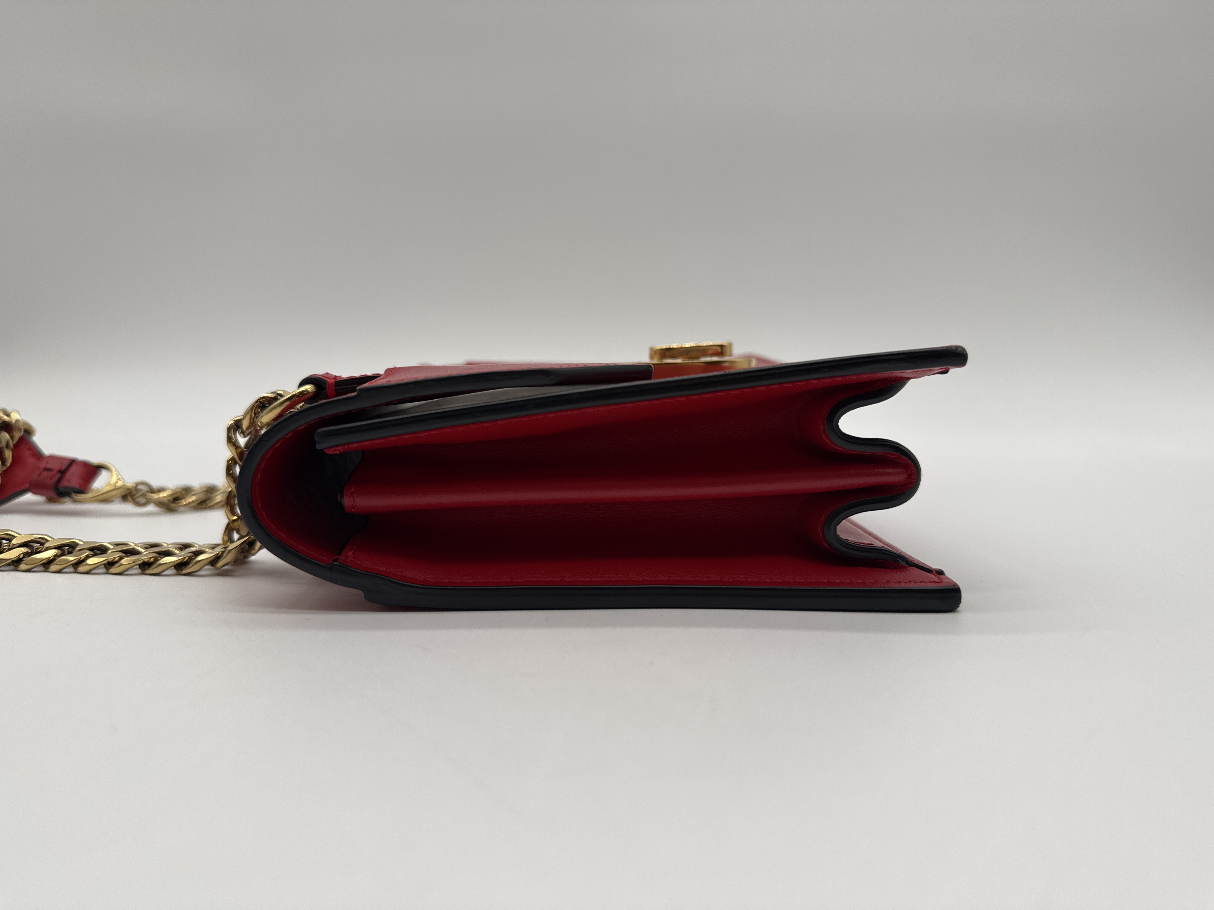 Turnlock Red Shoulder Bag — view 4