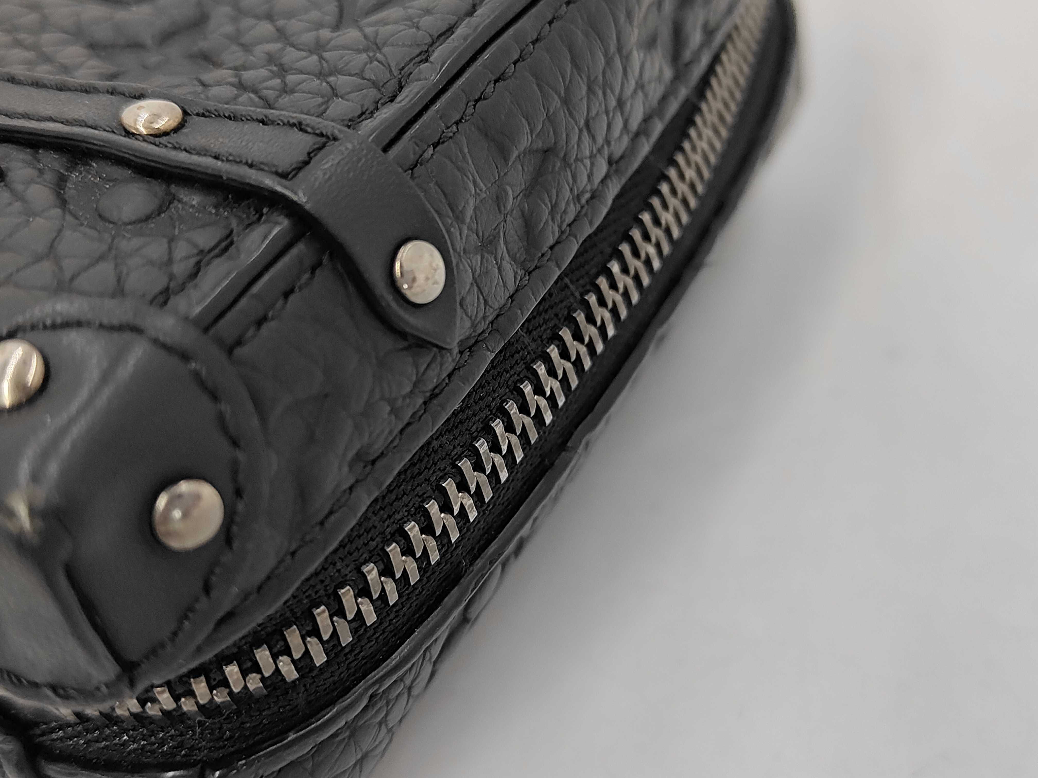 Pouch — view 5