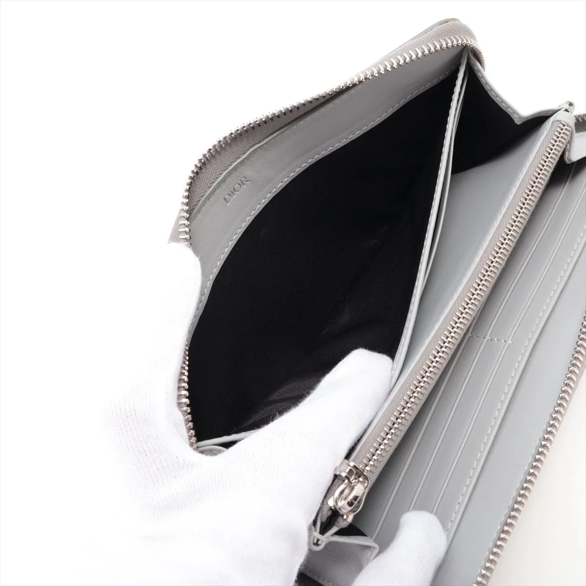 CD Diamond PVC x Leather Round Zip Wallet Gray Serial Unknown — view 4