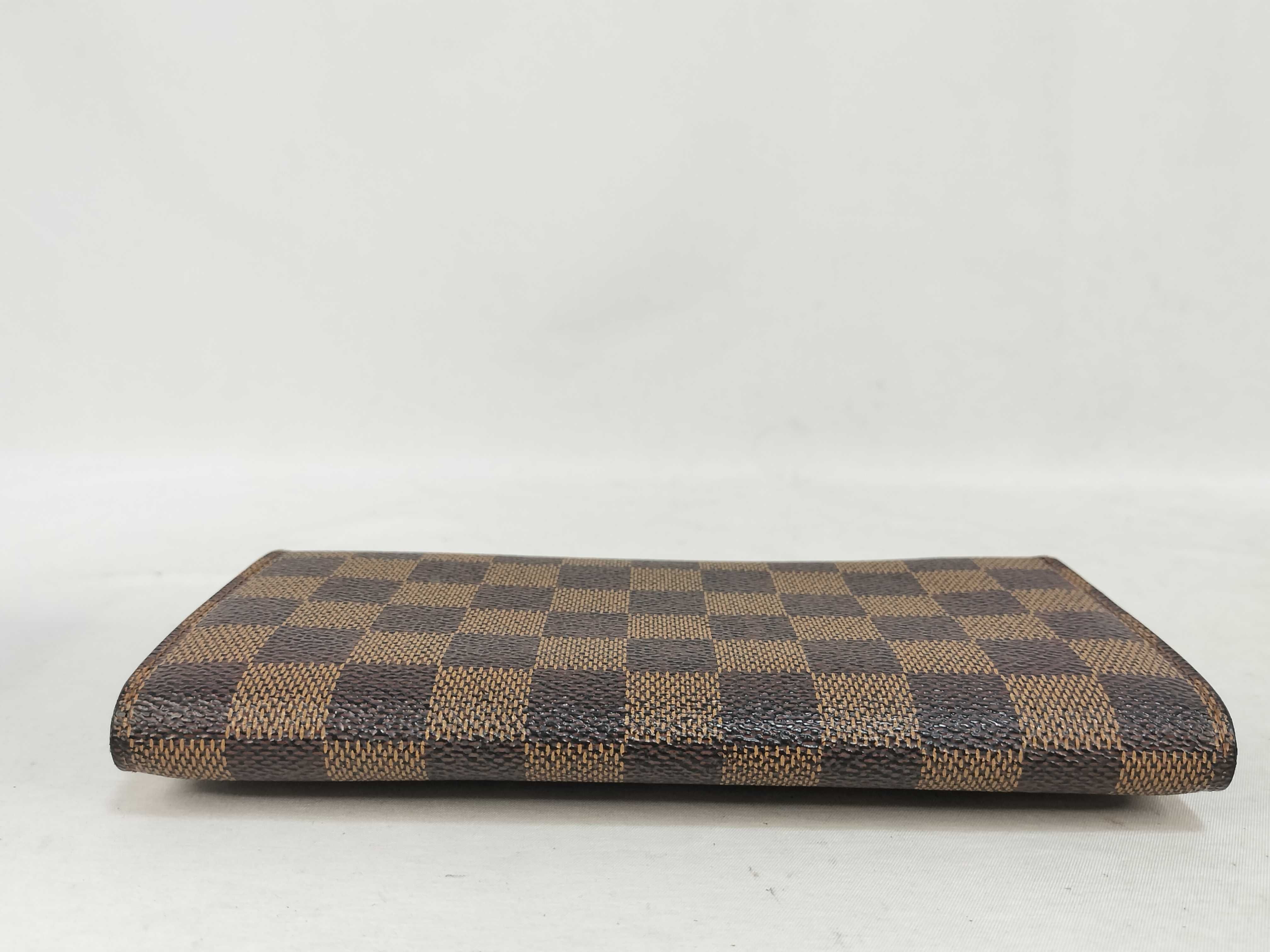 Damier LOUIS VUITTON Damier Long Wallet — view 3
