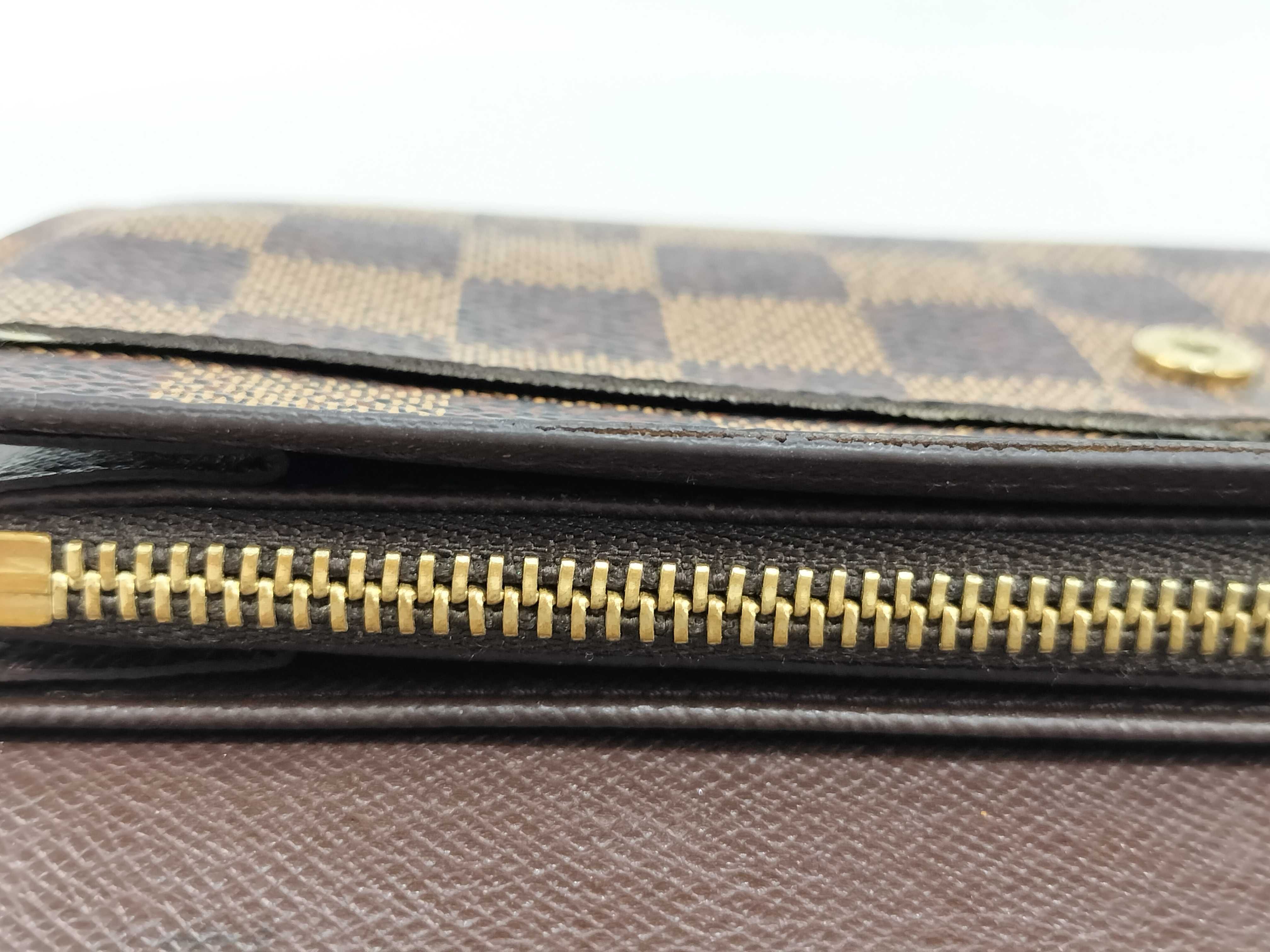 Damier LOUIS VUITTON Damier Long Wallet — view 9
