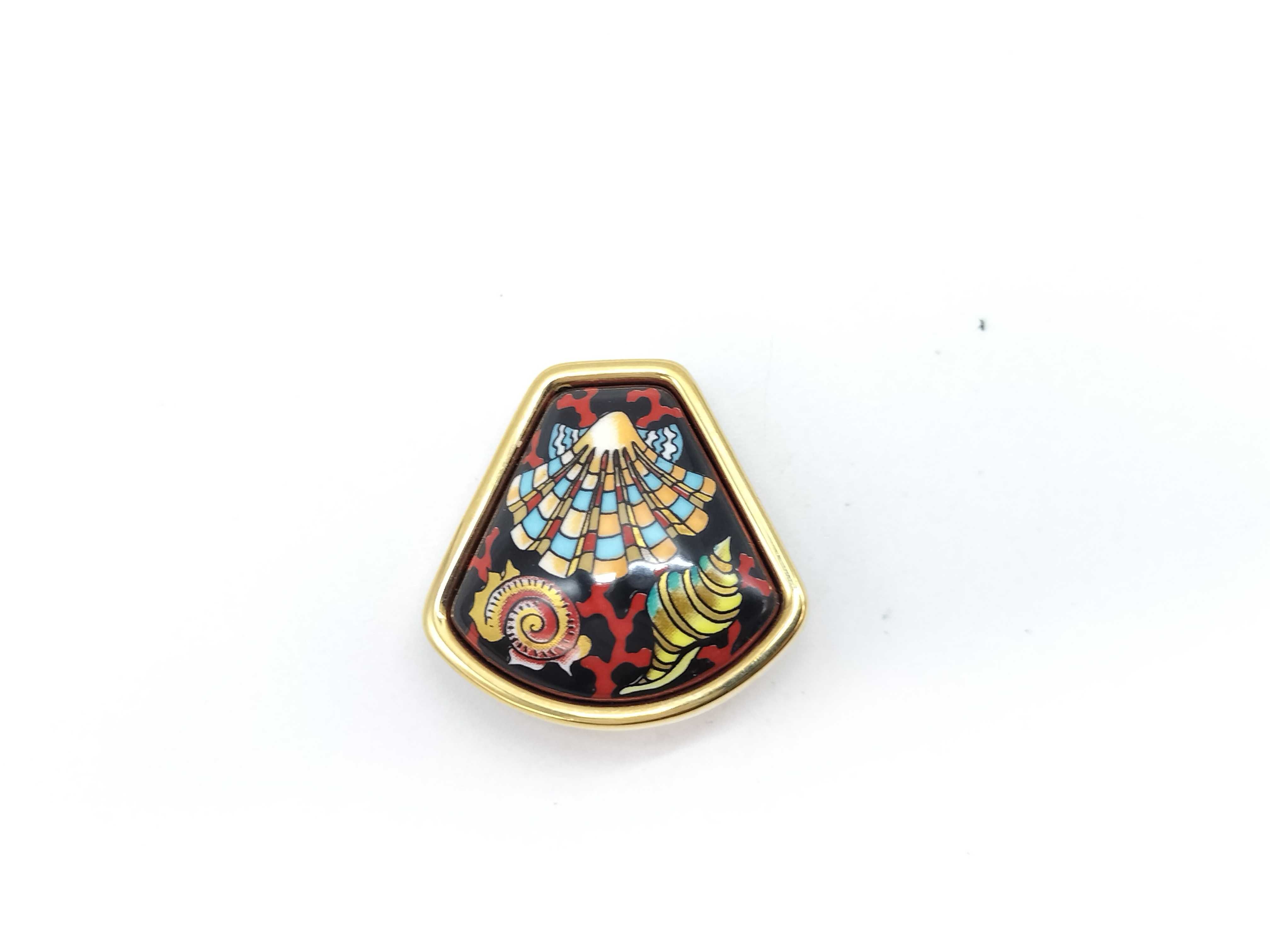 enamel earring (single earring)
