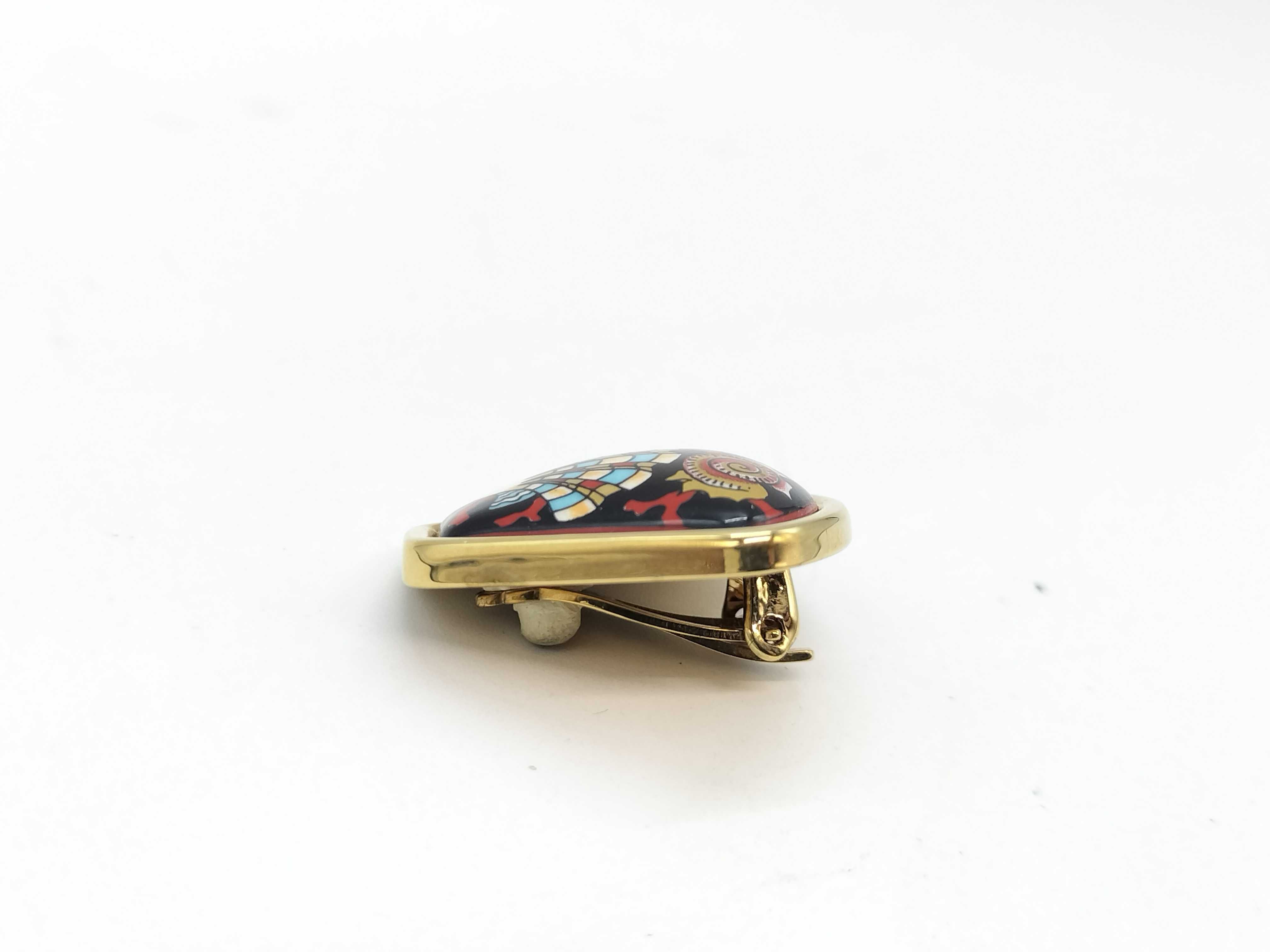 enamel earring (single earring) — view 2