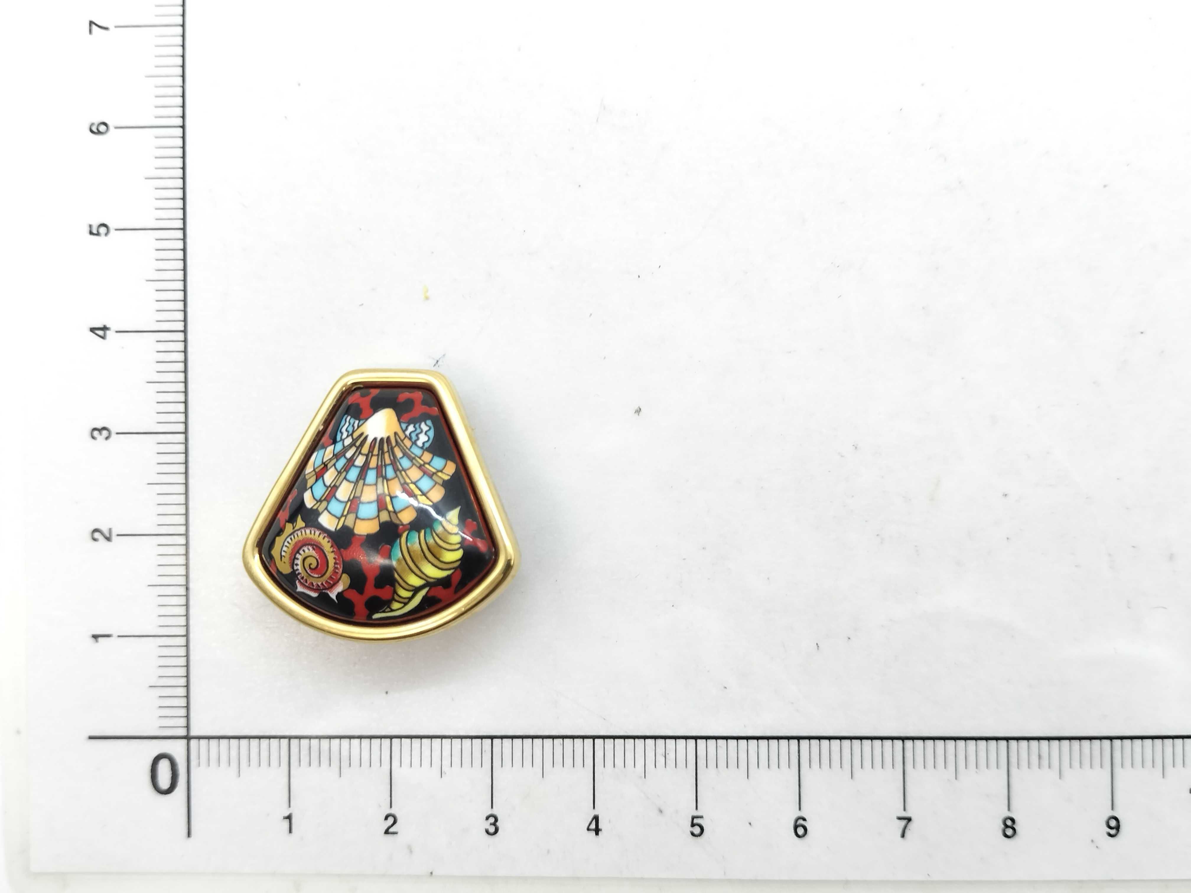 enamel earring (single earring) — view 6
