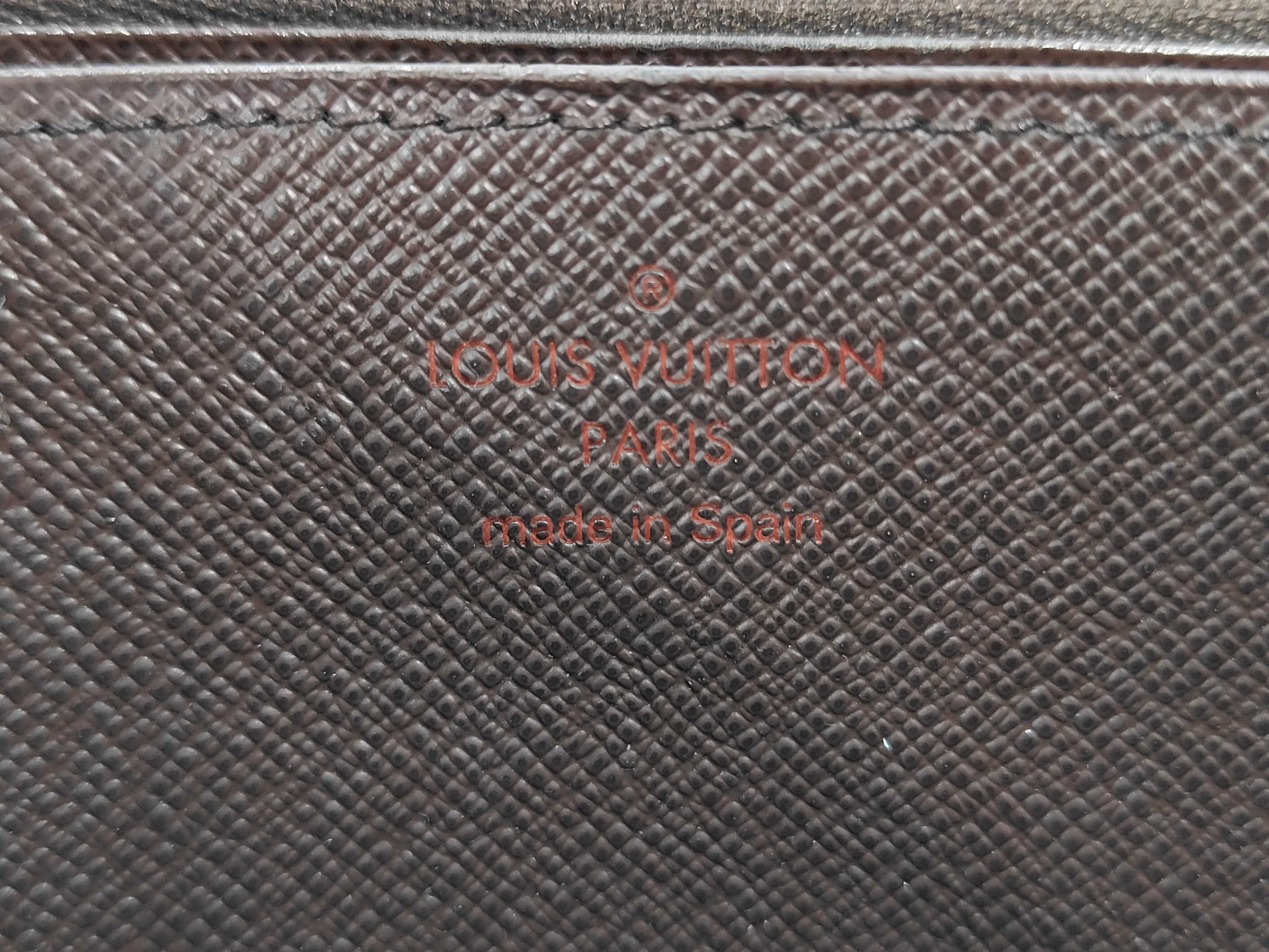 Damier Zippy Wallet GI2117 — view 11