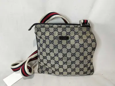 GG Canvas 146309 001013 Shoulder Bag