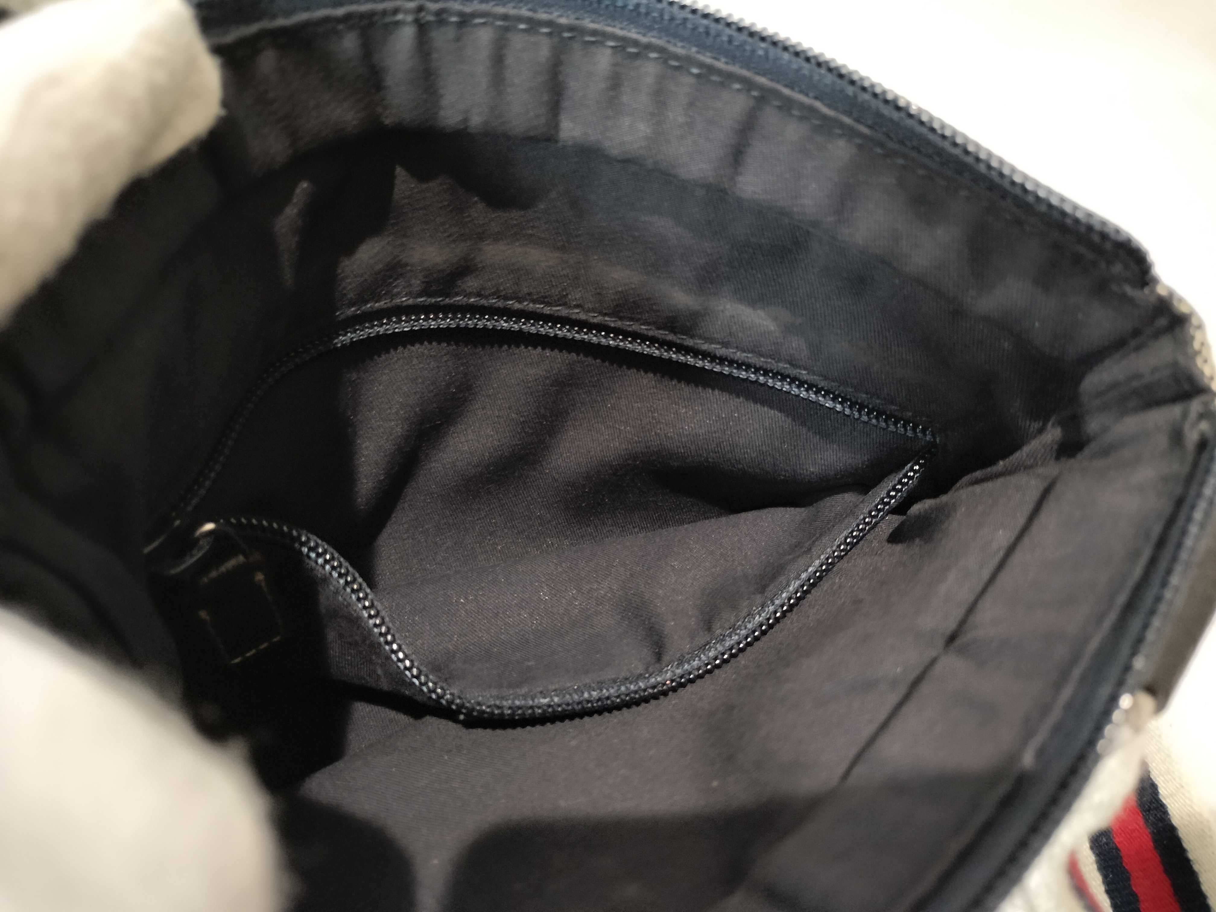 GG Canvas 146309 001013 Shoulder Bag — view 12