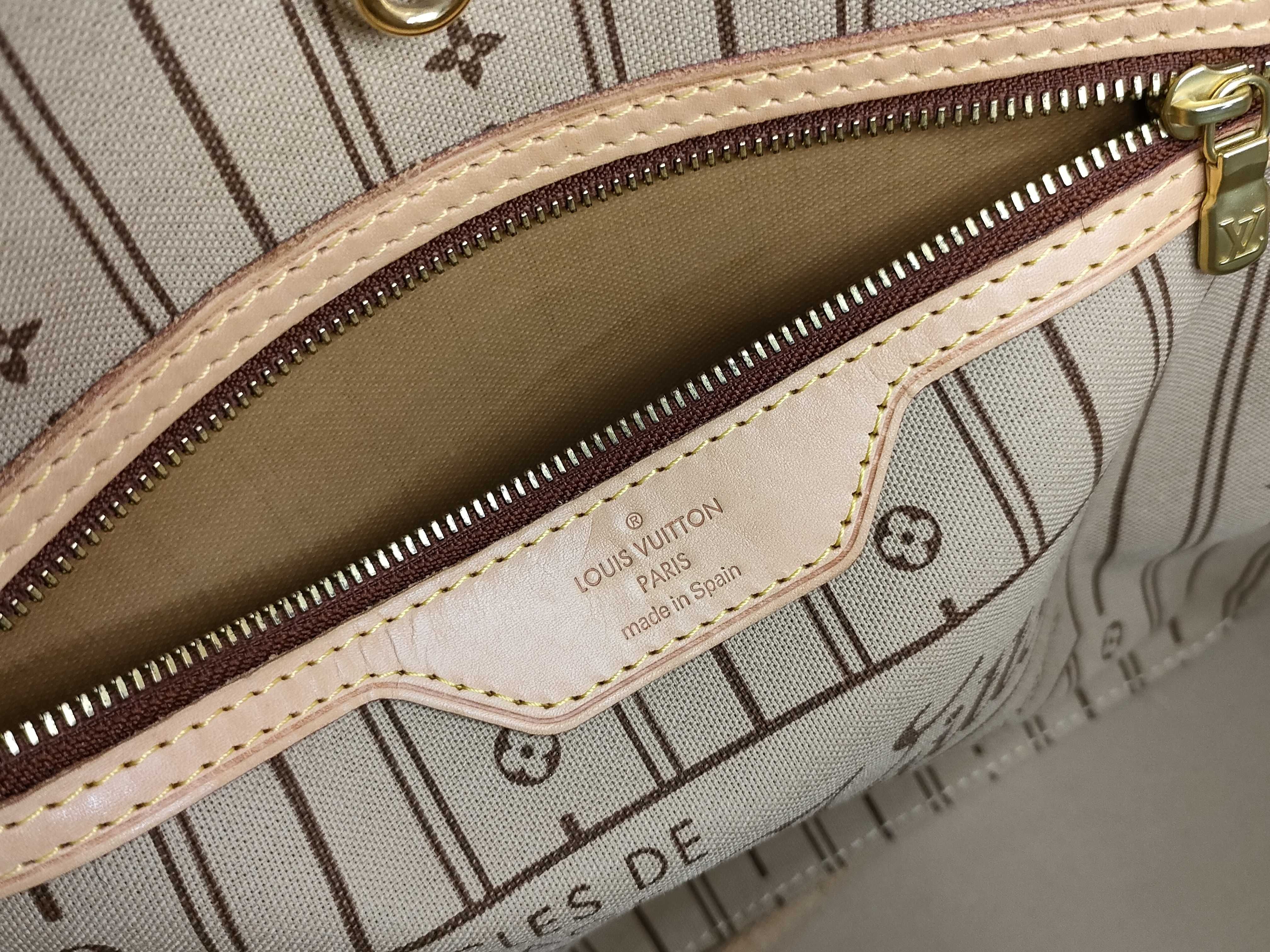 Monogram Neverfull MM Tote Bag — view 11