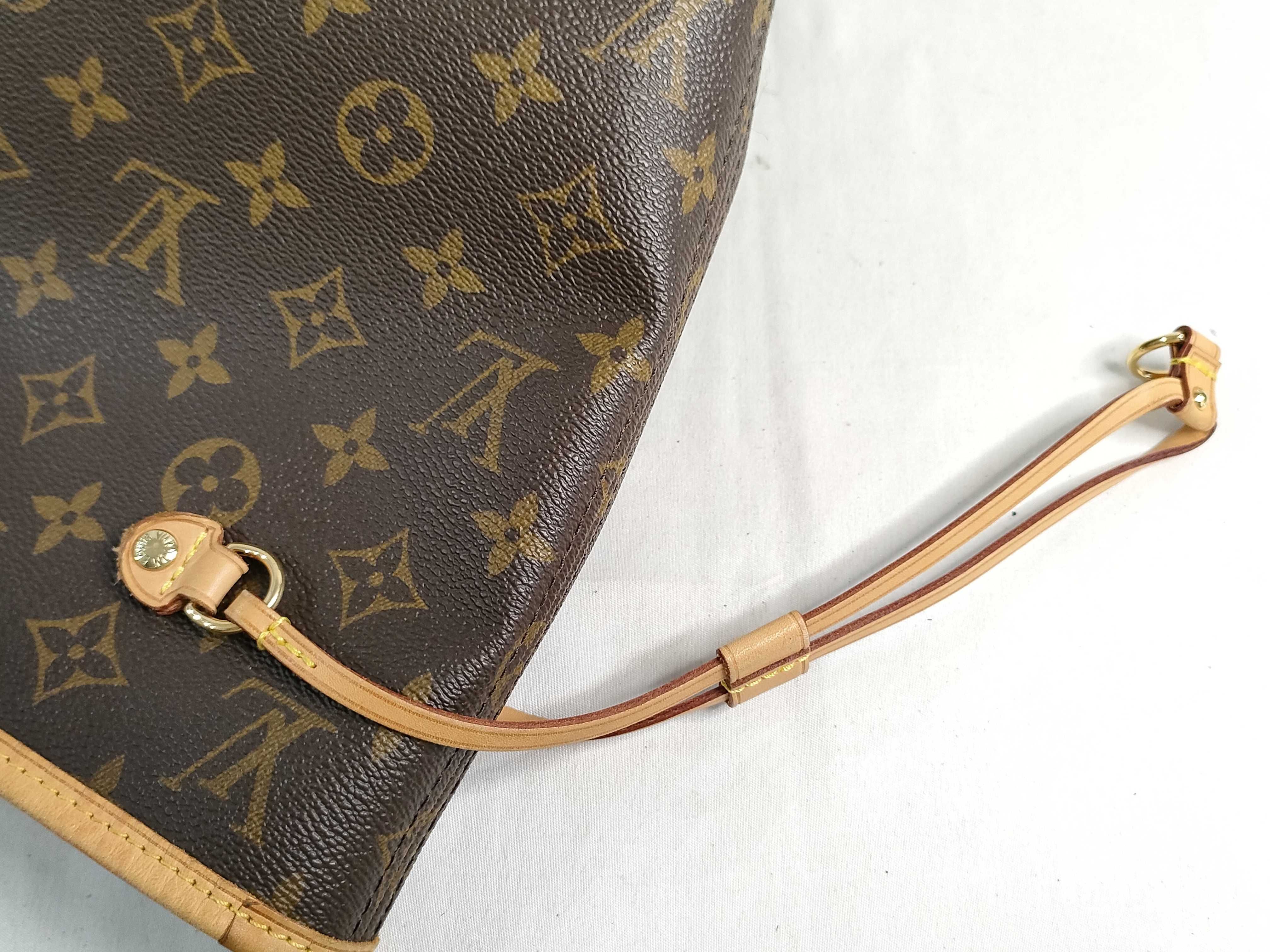 Monogram Neverfull MM Tote Bag — view 14